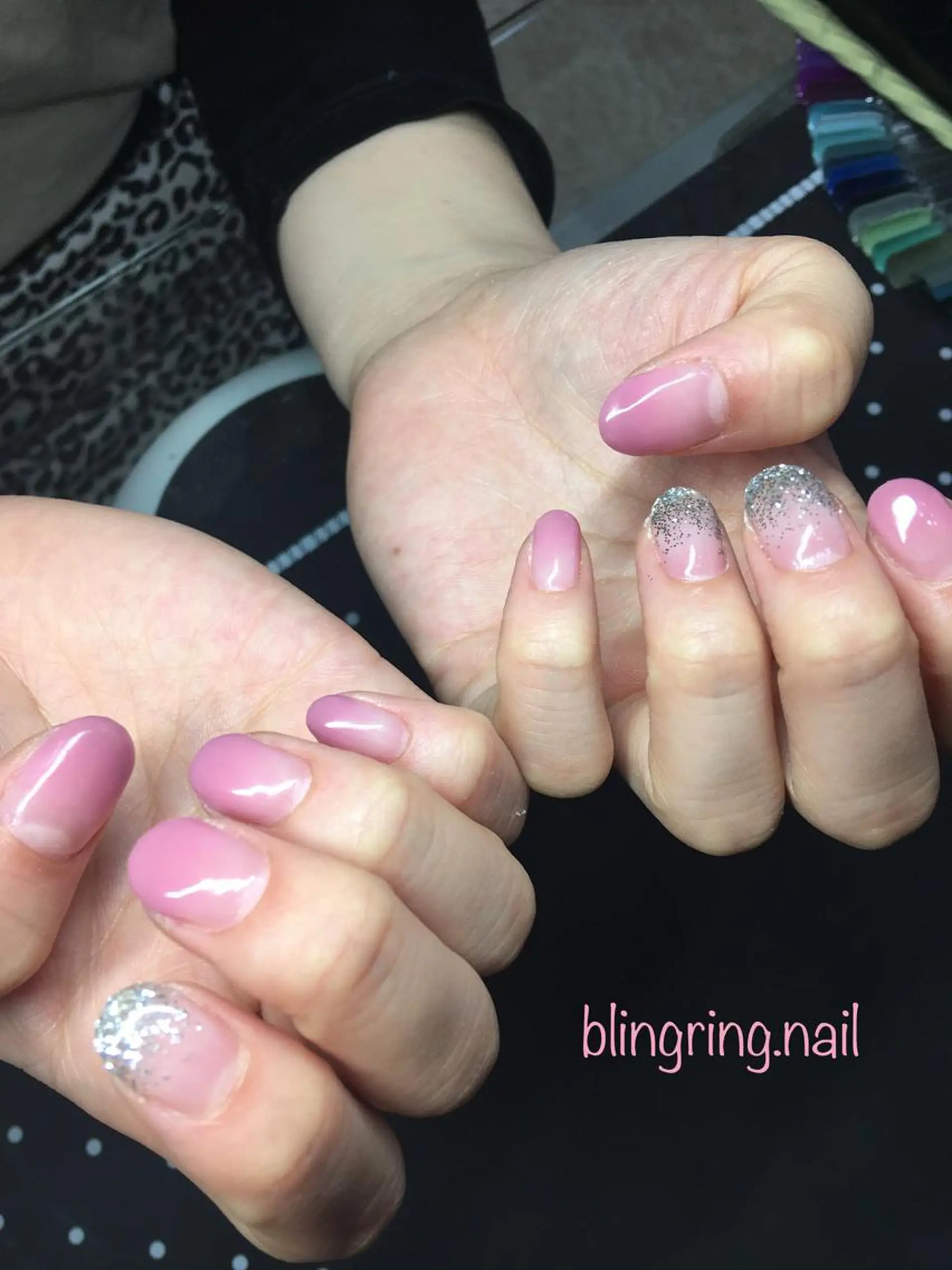 ネイル グラデーション ラメ(グリッター) ラメグラデーション ピンク ハンドネイル 🌈KANÅKO 🌈のネイルデザイン