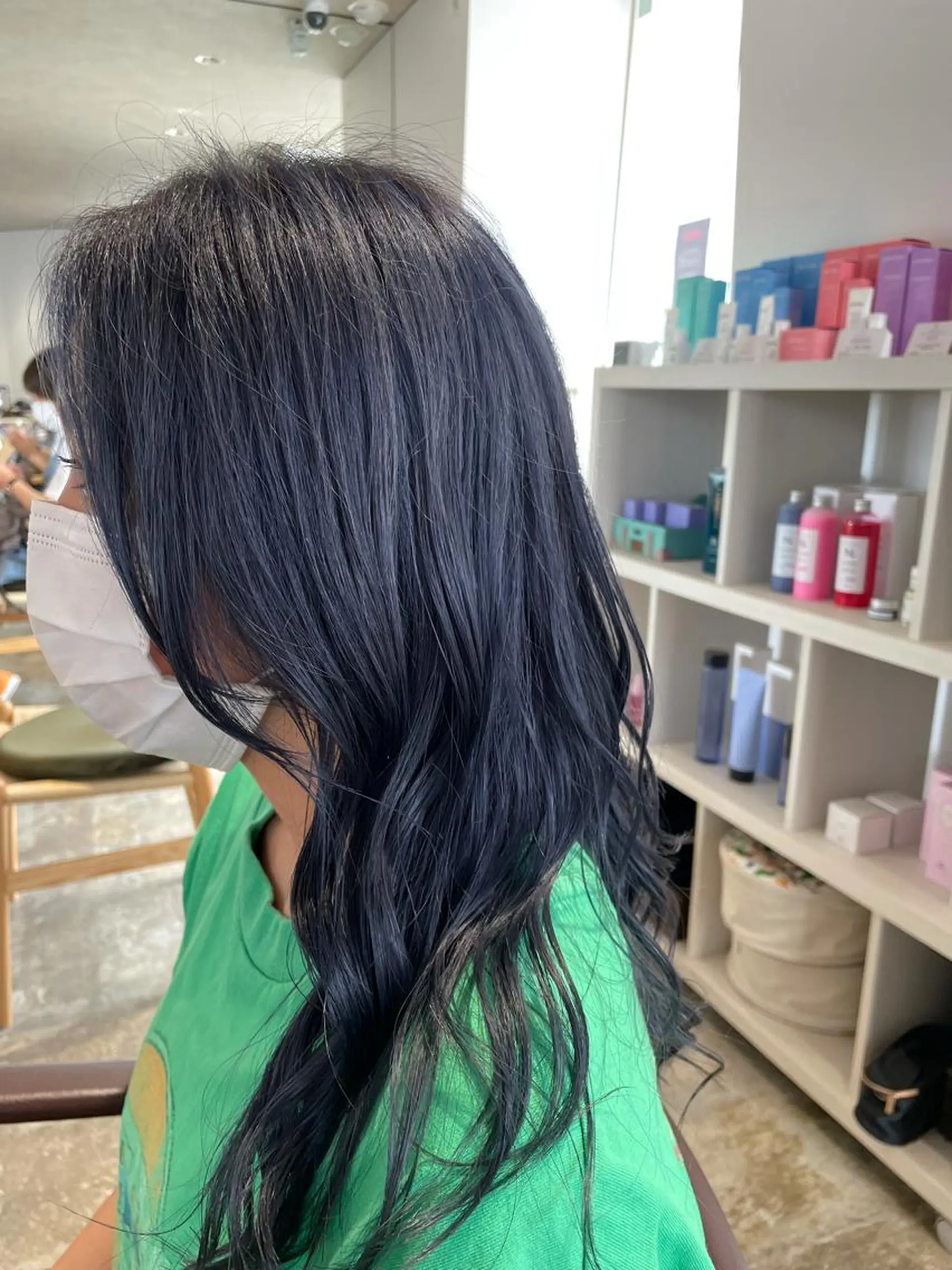 ロング カラー 黒髪 ブリーチ ブルーカラー ブルーブラック ヘアカラー トリートメント Natural hair designing【ナチュラル　ヘアーデザイニング】所属・新井啓介 宇都宮美容師のヘアスタイル