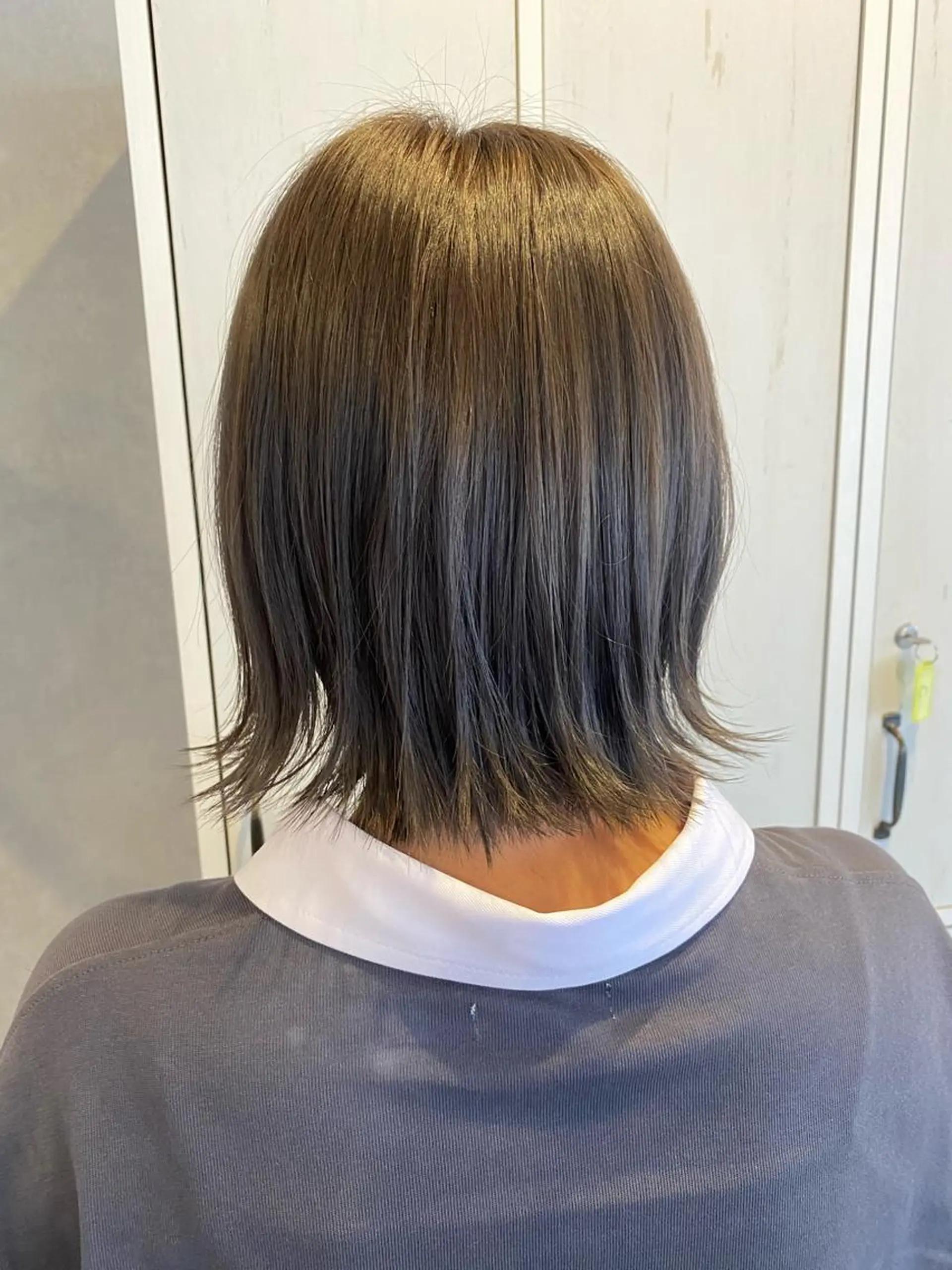 ショート カラー 透明感カラー カット ELLE&SALLY 石野のヘアスタイル