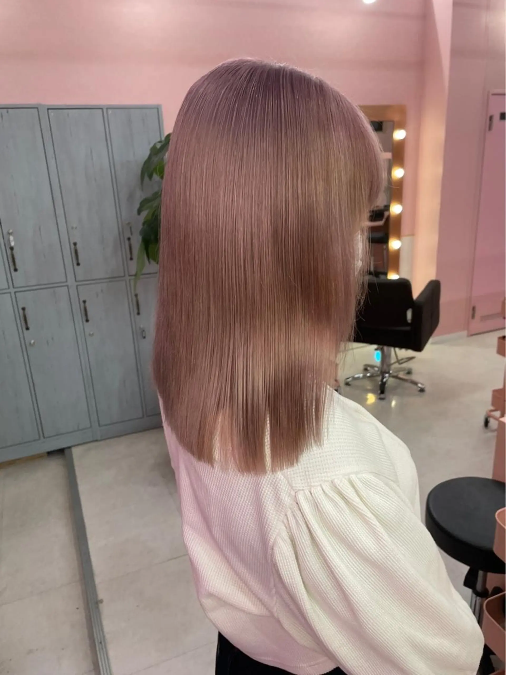 セミロング カラー カット ヘアカラー トリートメント ヘッドスパ ヘアセット 柔らかカラー/ レイヤーYUTO🧋のヘアスタイル