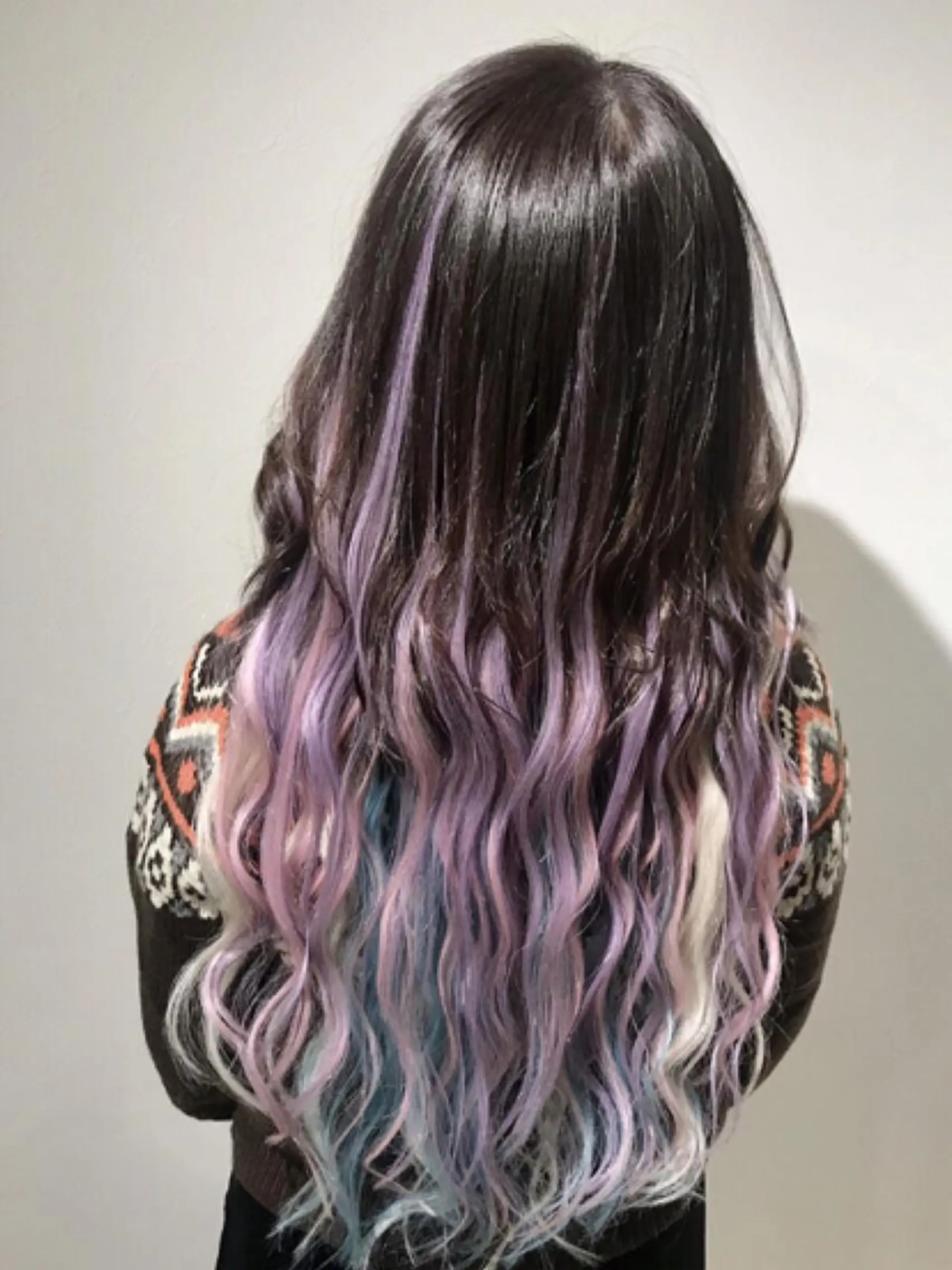 ロング カラー パーマ ヘアアレンジ Device ディバイスのヘアスタイル