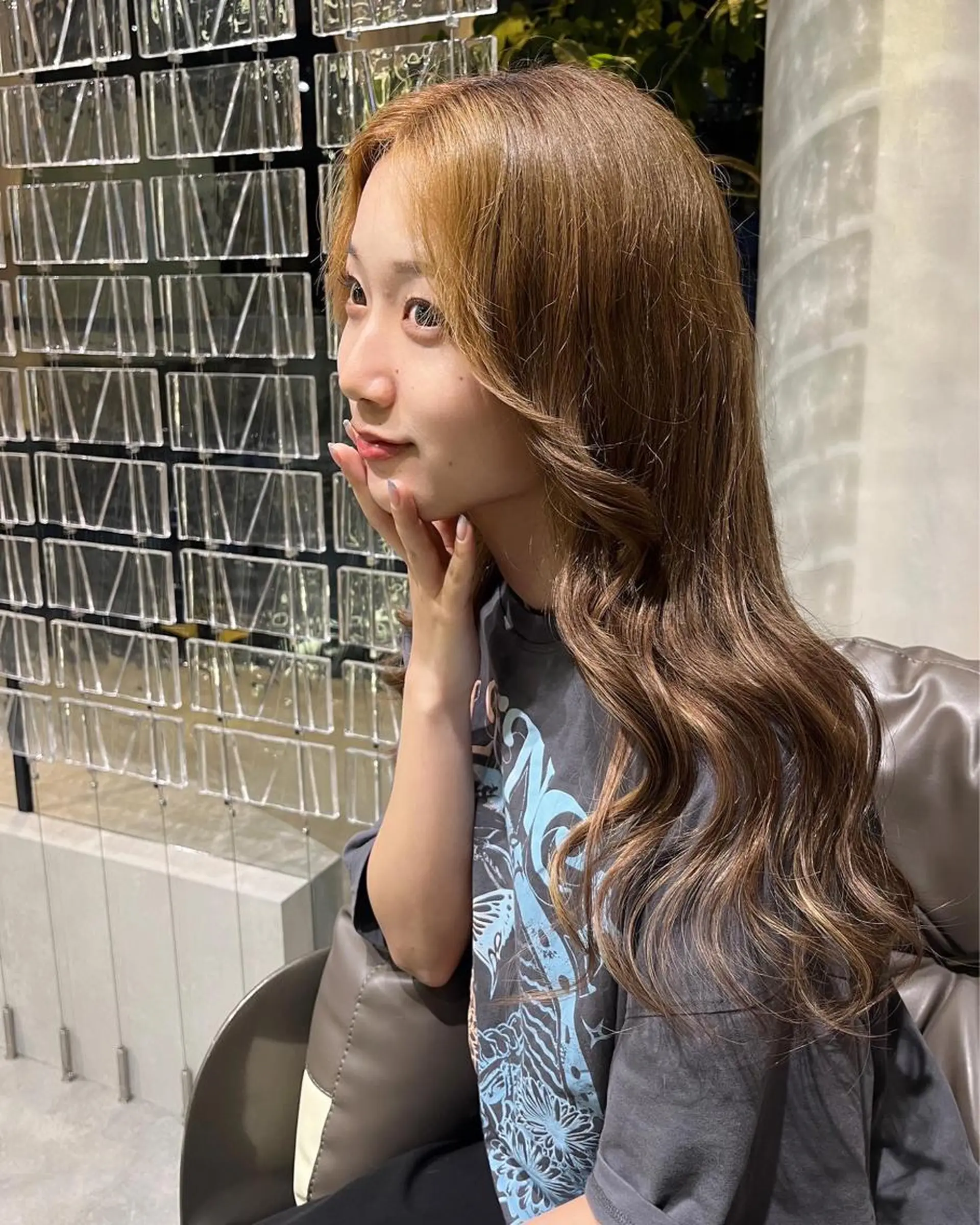 ロング アールバイニーナ所属・R by NINA アールバイニーナのヘアスタイル