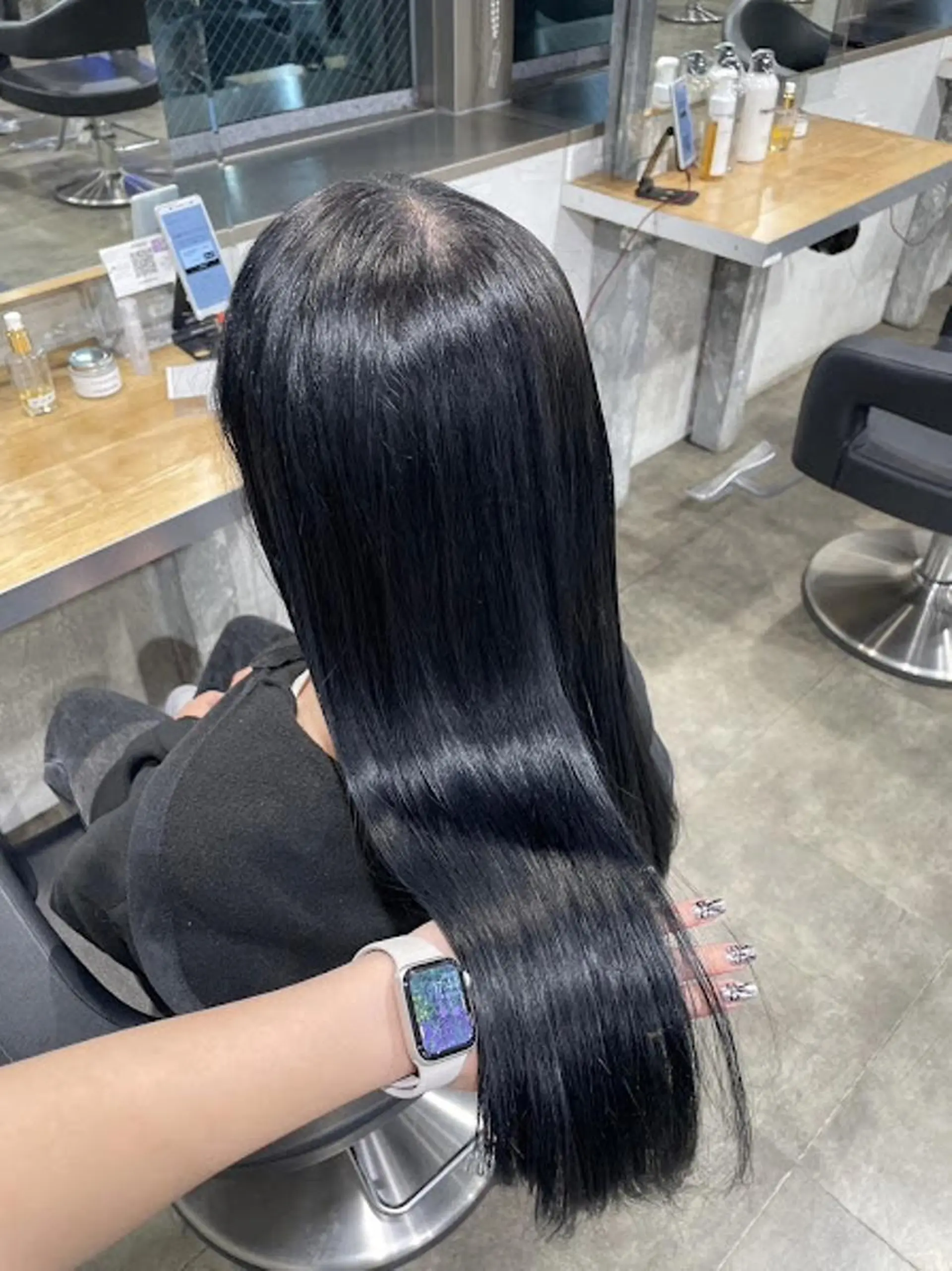 カラー 🪞official FRUITS渋谷🩰のヘアスタイル