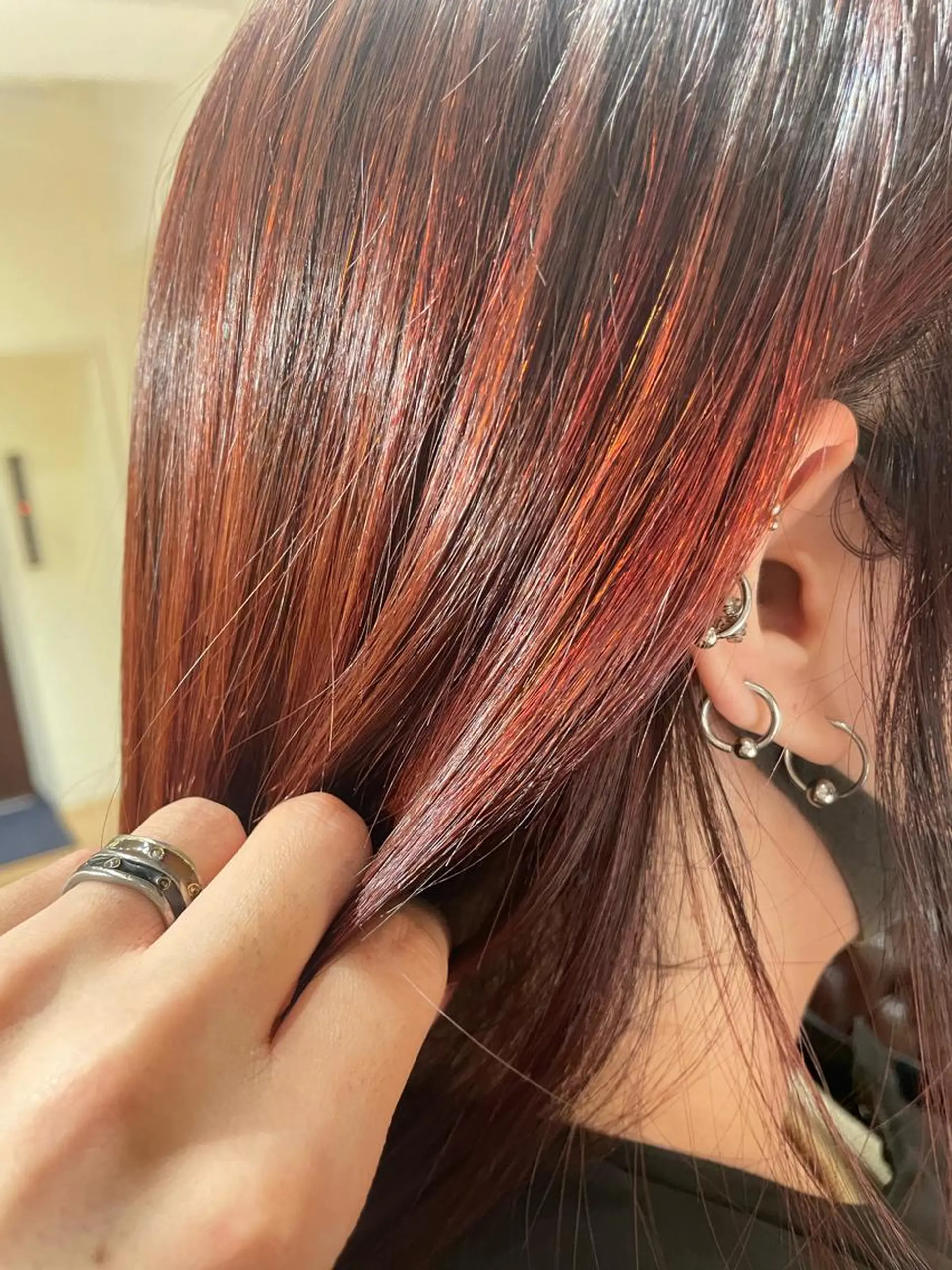 セミロング カラー hairsalon de Forever vida所属・切りっぱなしボブ/ 縮毛矯正のヘアスタイル