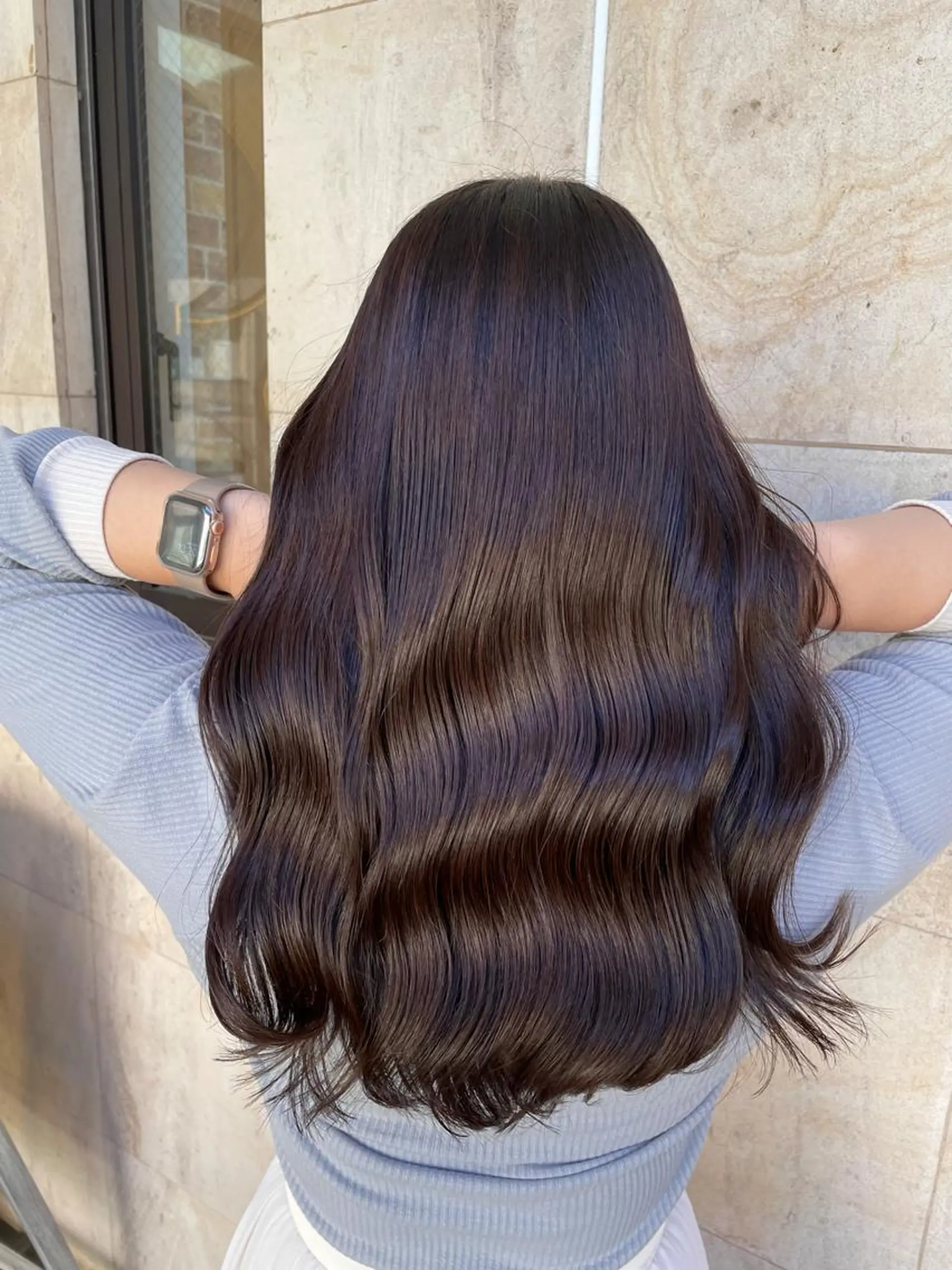 ロング カラー ミヤザキ タクトのヘアスタイル