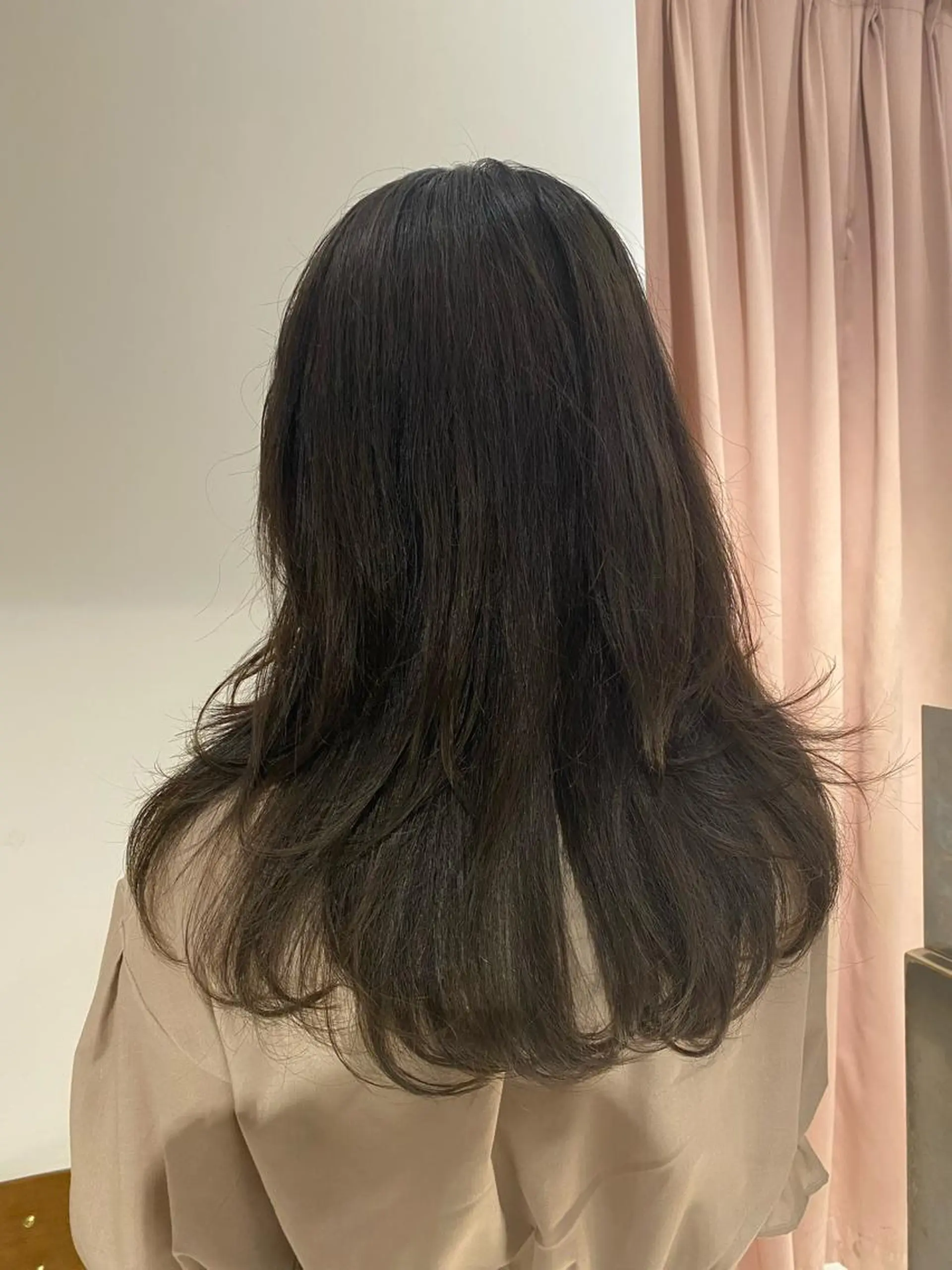 ロング カラー 艶髪/ダークトーン 🩶丸山日向のヘアスタイル