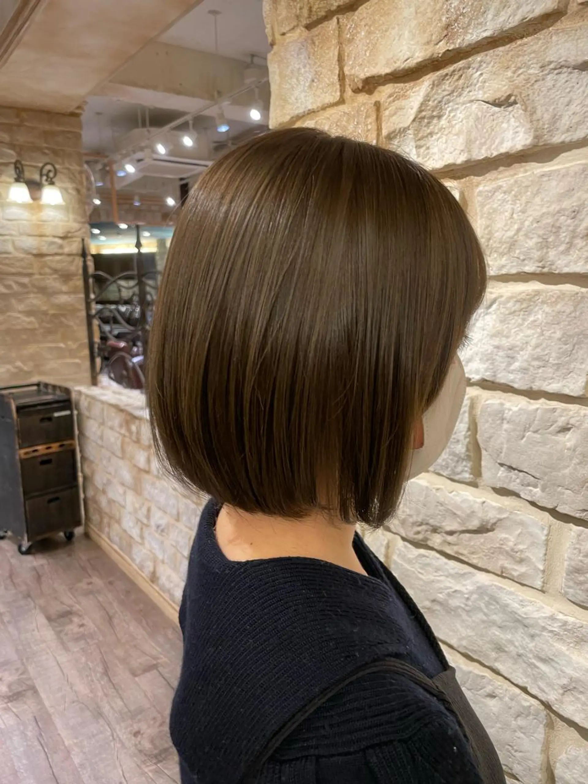 ミディアム カット 星野 茉由のヘアスタイル