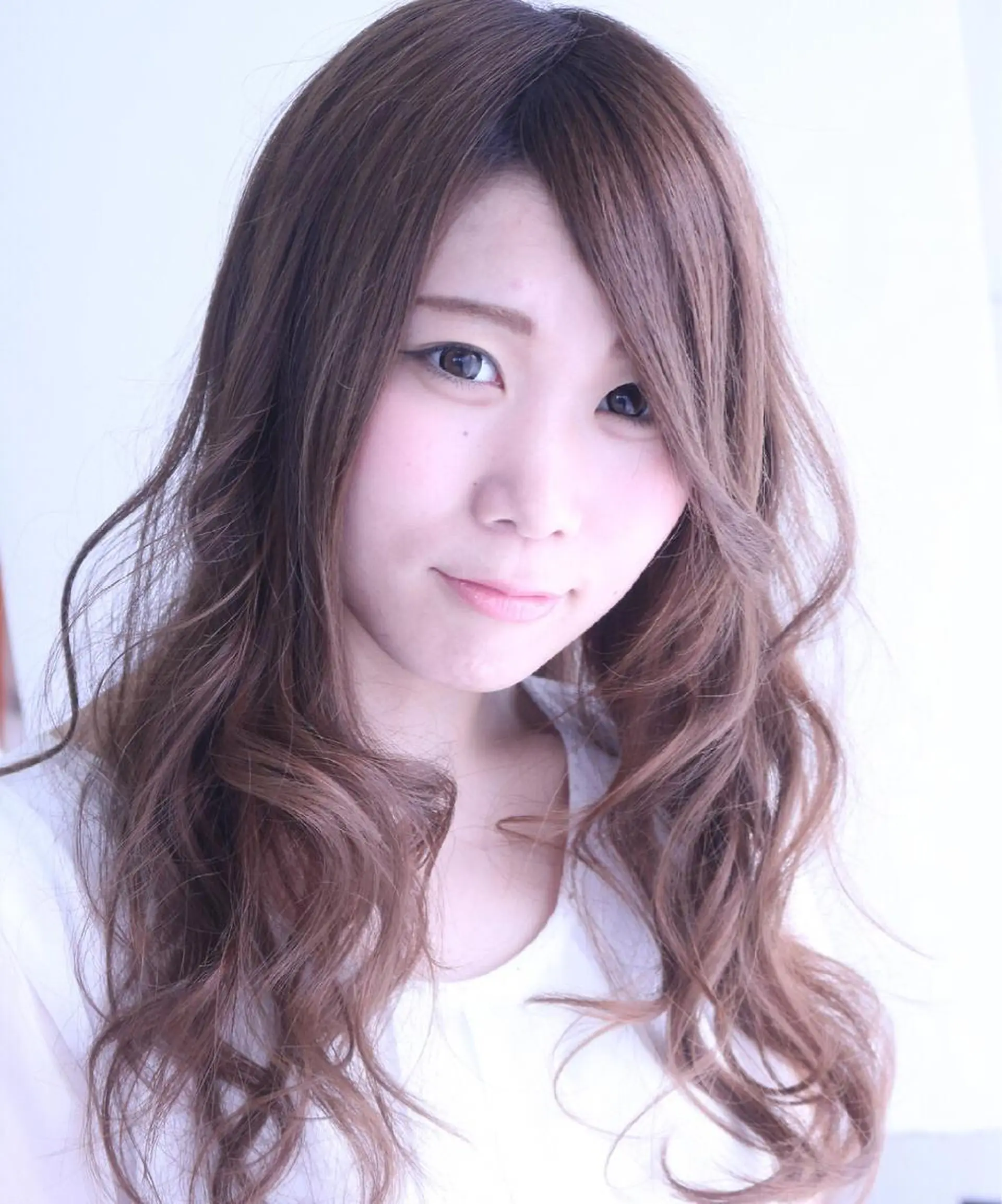 ロング カラー イルミナカラー カット ヘアカラー 土居 正季のヘアスタイル