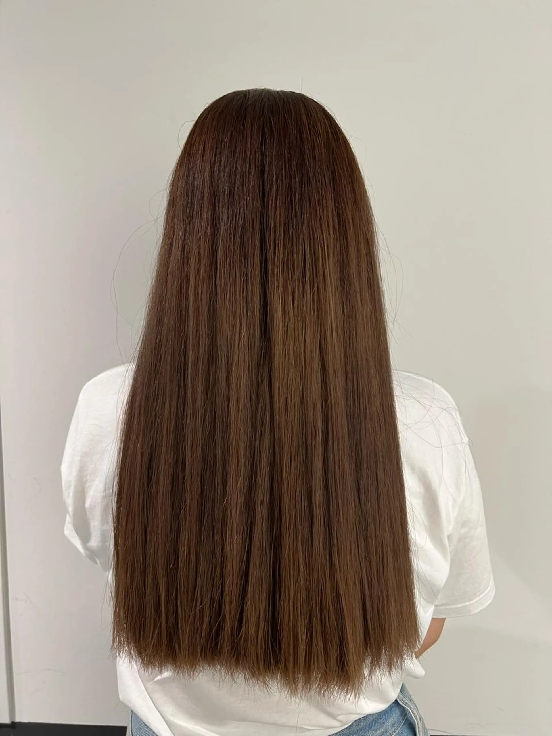 カラー ブリーチ 長谷 朋美のヘアスタイル