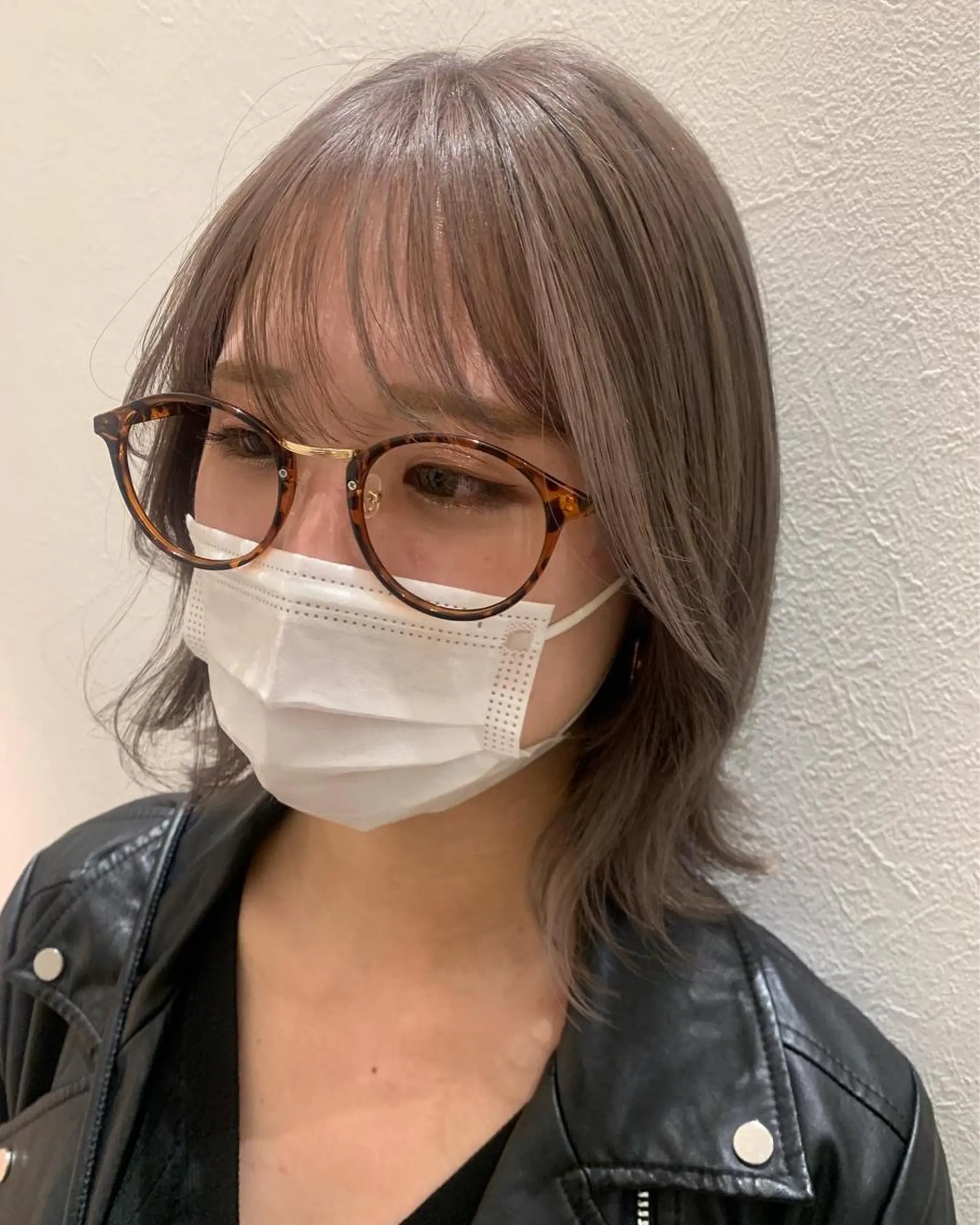 ミディアム カラー ブリーチ グレージュ カット ヘアカラー トリートメント hub hair レイヤー/透明感のヘアスタイル