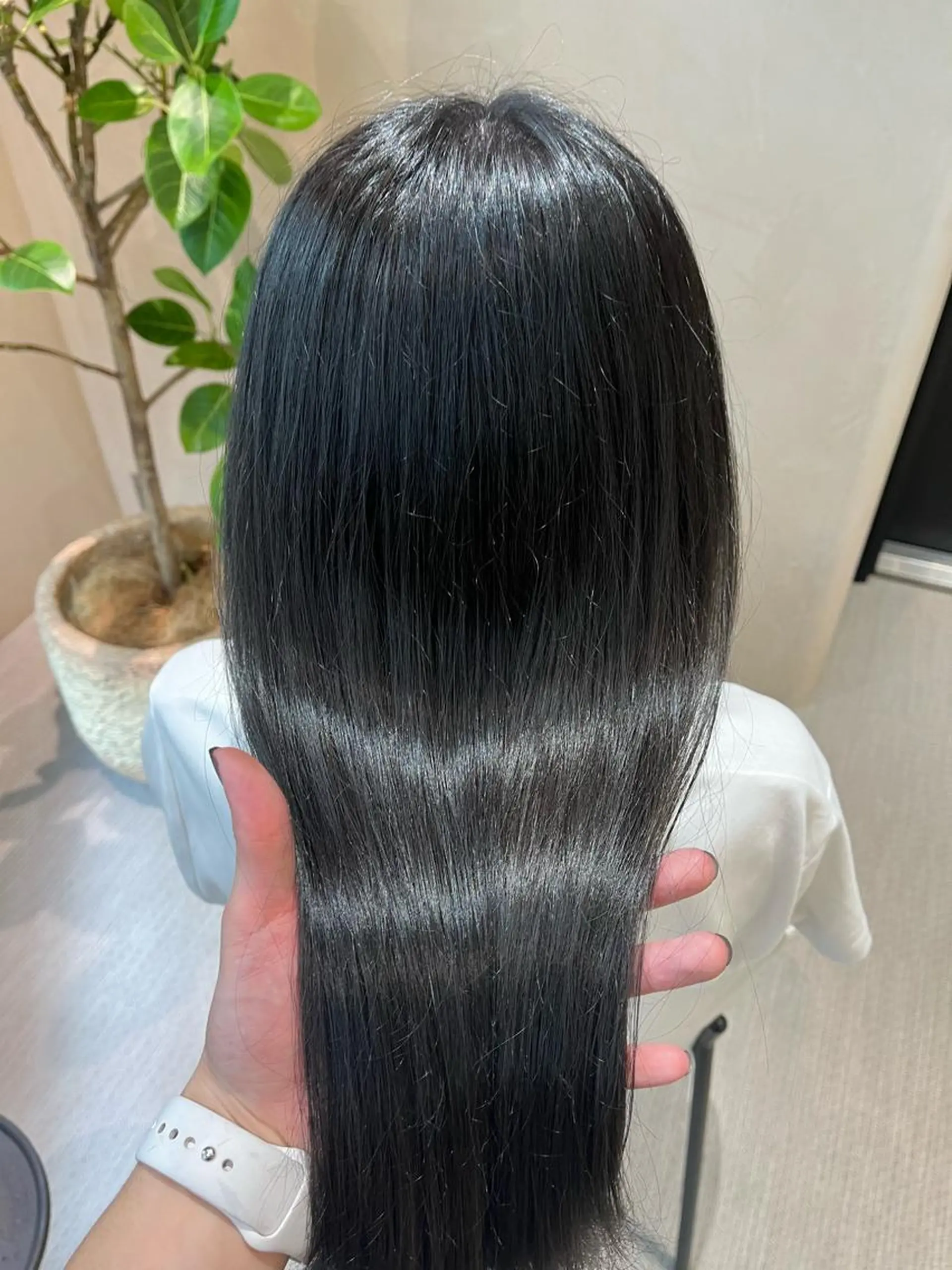 ミディアム ヘアカラー トリートメント 韓国ヘア/ベージュ カラー/髪質改善/涼のヘアスタイル