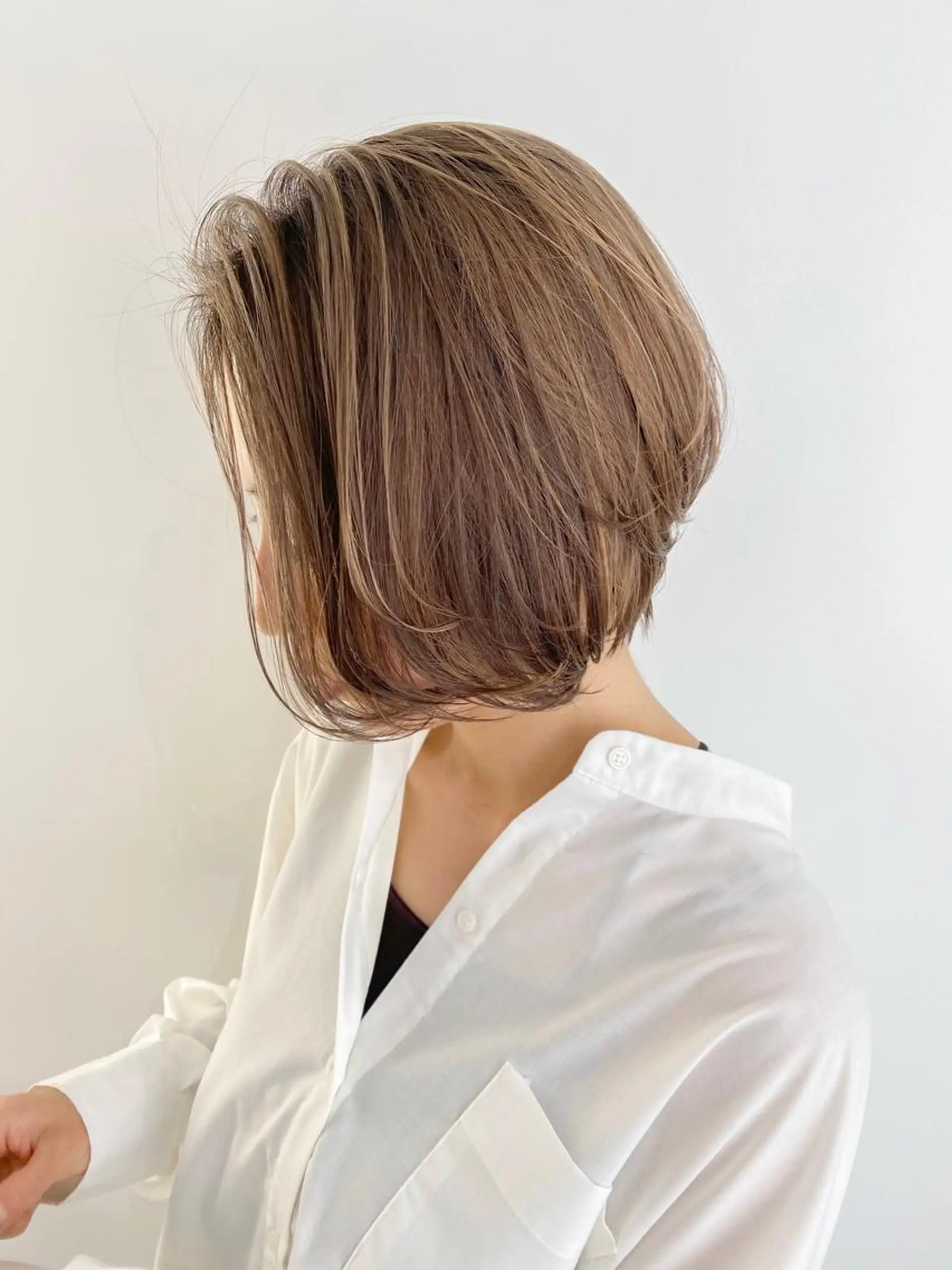 ショート カラー カット ヘアカラー トリートメント 海外デザイン🇺🇸 石渡諒太のヘアスタイル