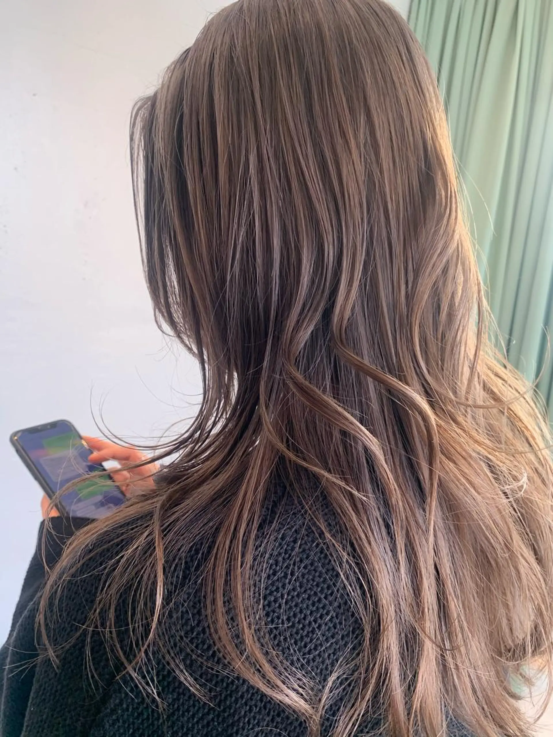 ロング カラー AO所属・RISAKO 艶髪モテヘア🎀府中のヘアスタイル