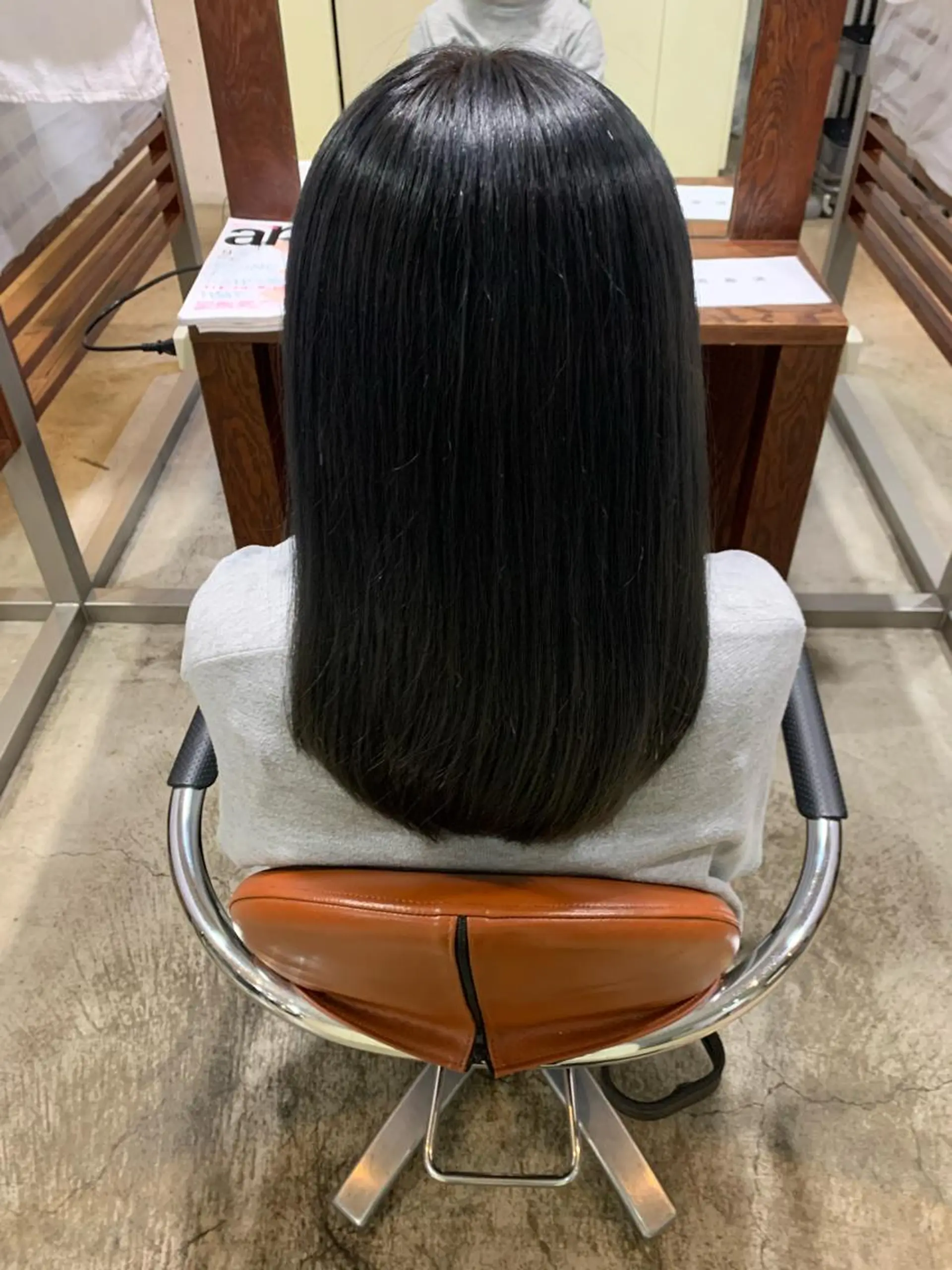 ロング カラー 黒髪 ブリーチ ブルーカラー ブルーブラック ☻BRAVE柏東口店 わたなべ りこ☻のヘアスタイル