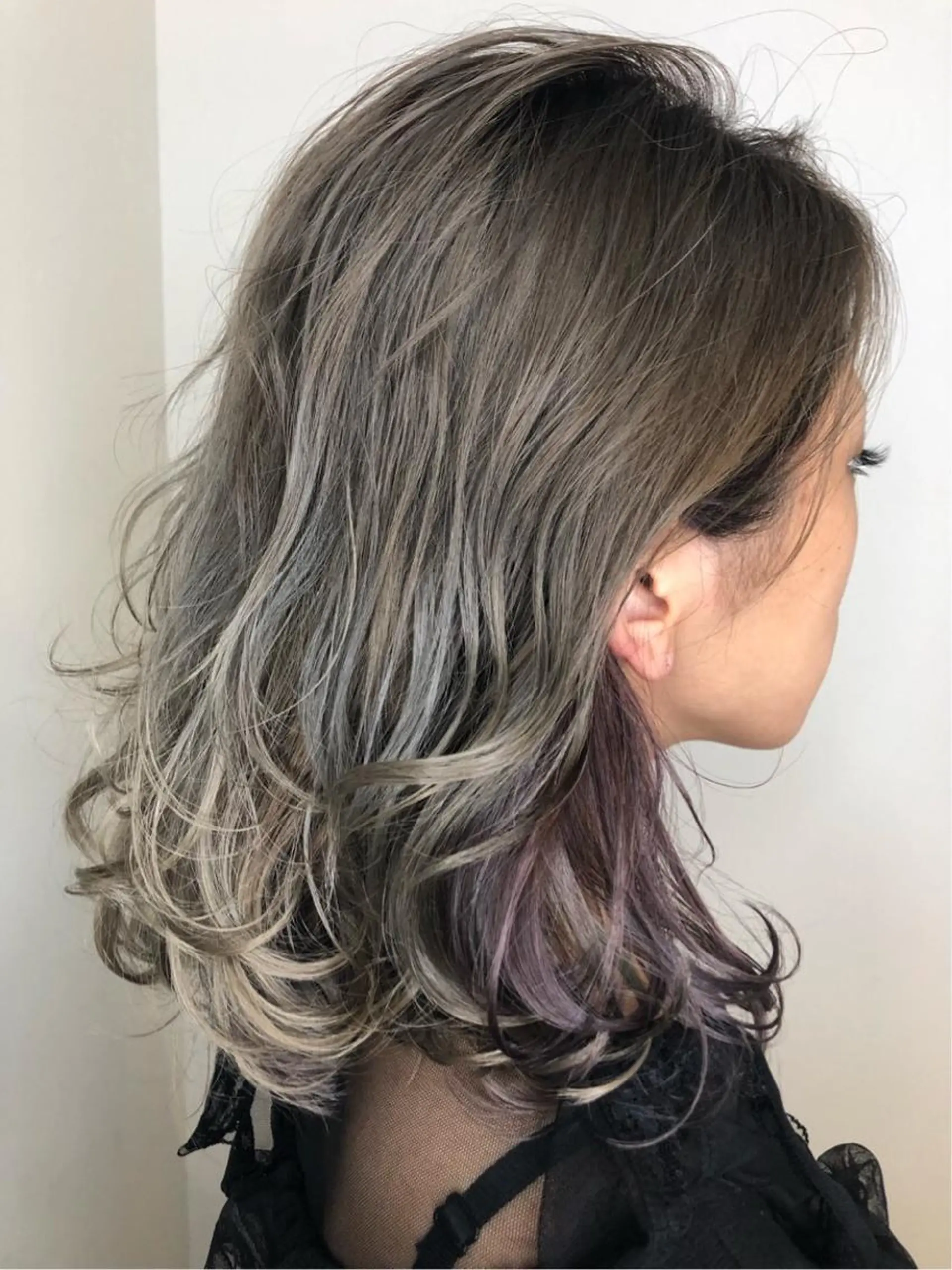 セミロング カラー インナーカラー カット ヘアカラー トリートメント メンズヘア特化 崎田 成人のヘアスタイル