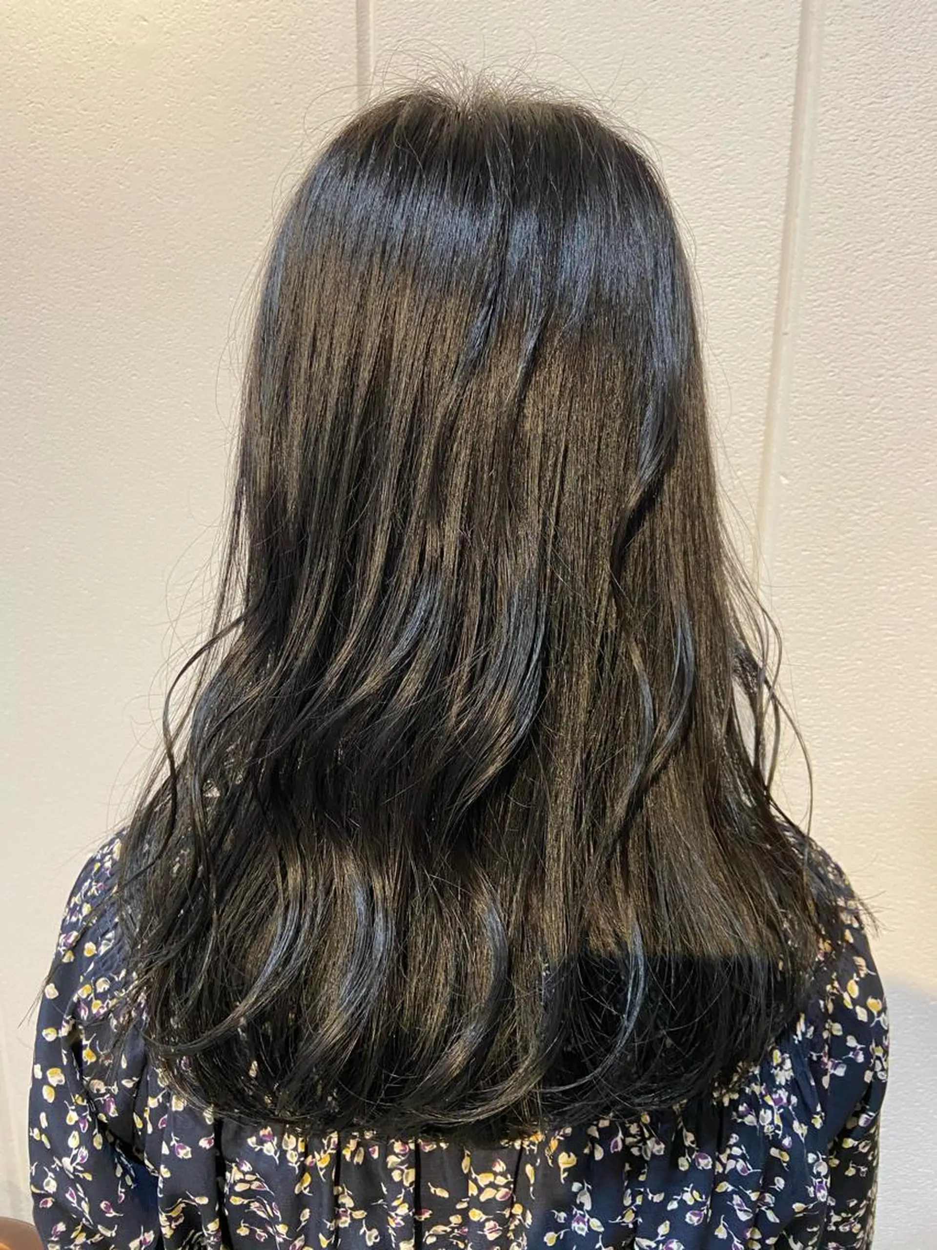 セミロング カラー 縮毛矯正 トリートメント 髪質改善/森ノ宮/ 美容室/店長杉山慶尚のヘアスタイル