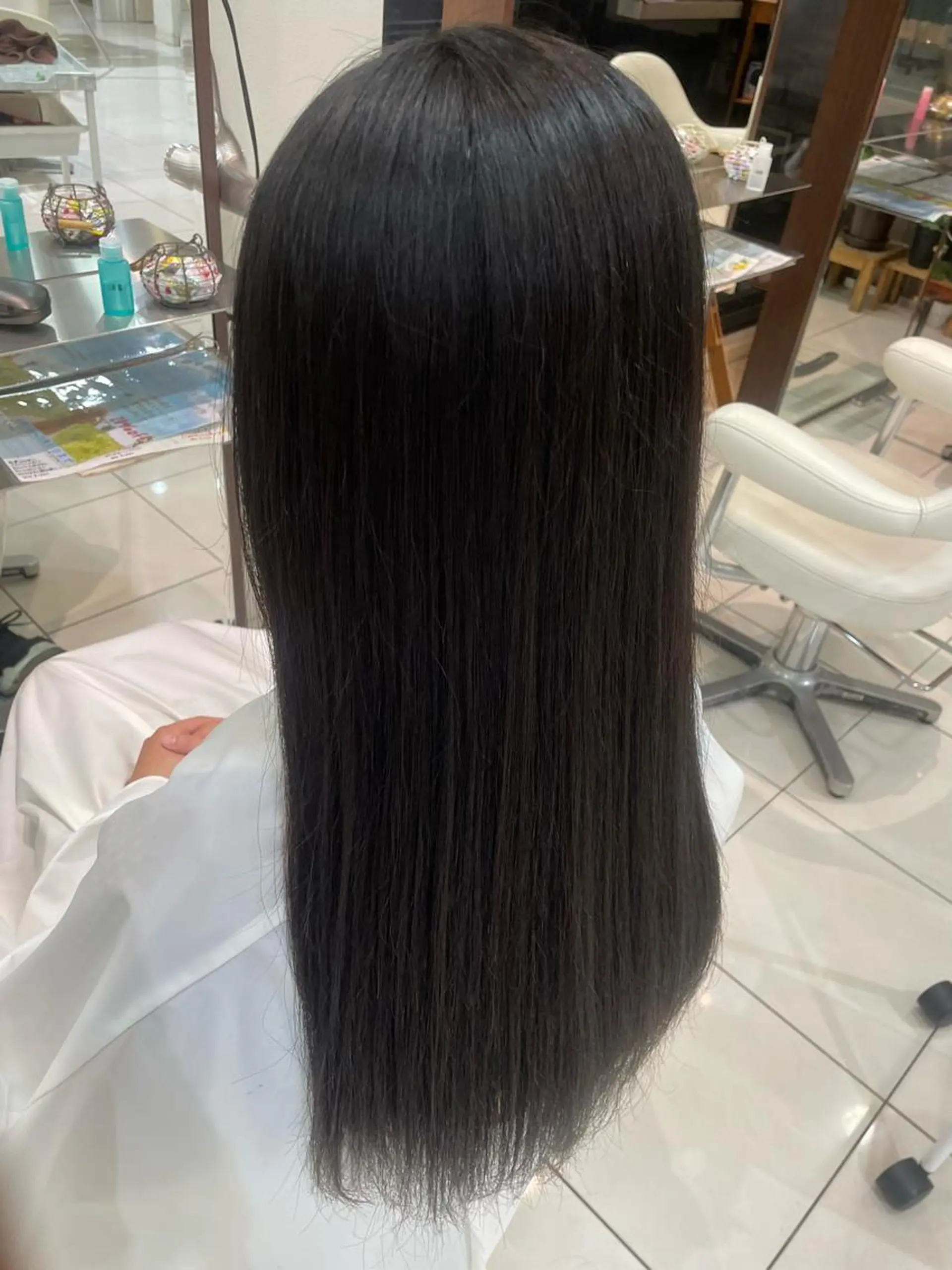 ロング 縮毛矯正 soleil by ailes所属・Yunoka/切りっ ぱなし/顔まわりのヘアスタイル