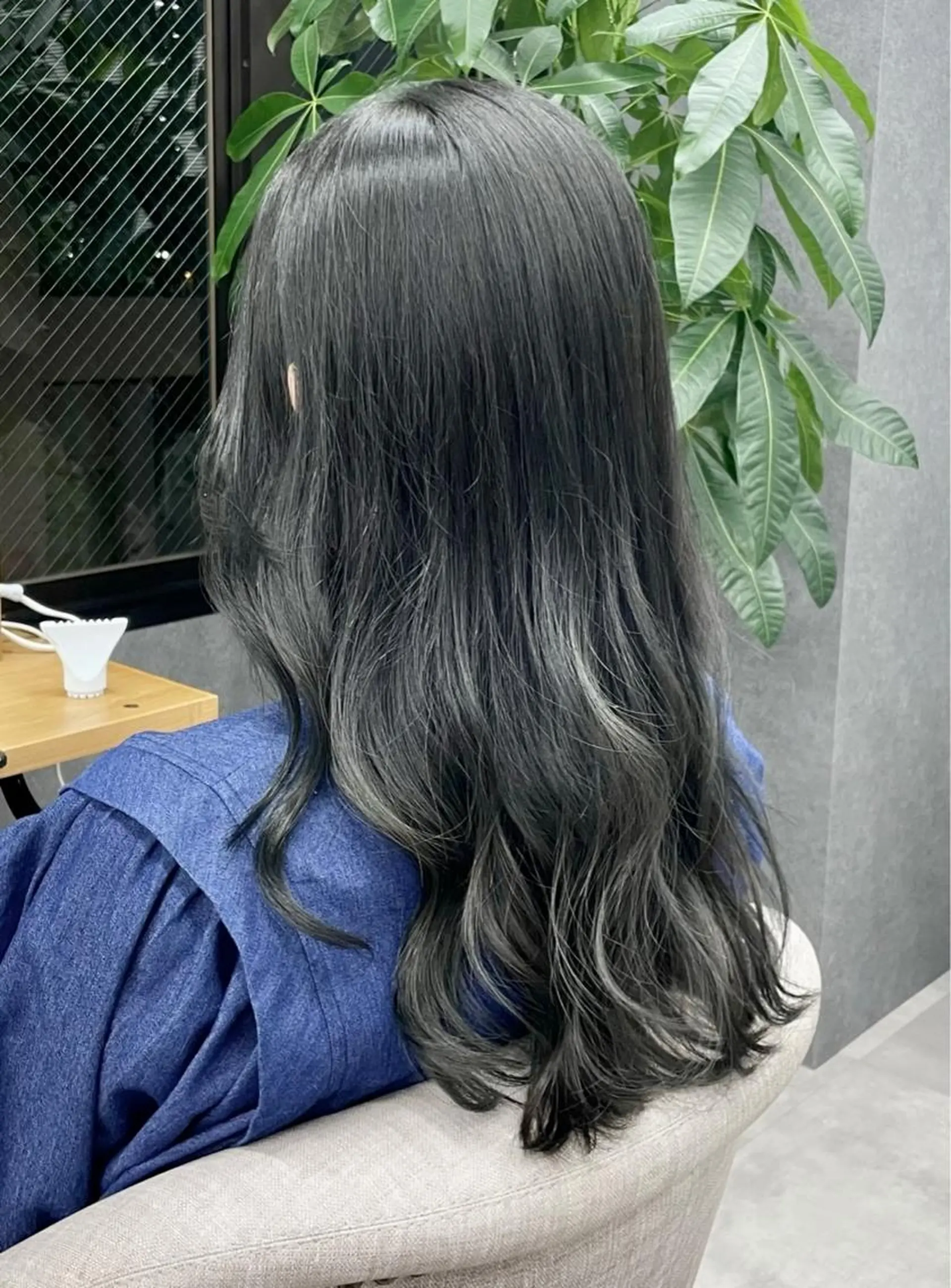 ロング カラー FRAME spa&hair room博多店【フレーム】所属・髪質改善｜顔周り｜博 多｜川上智也のヘアスタイル