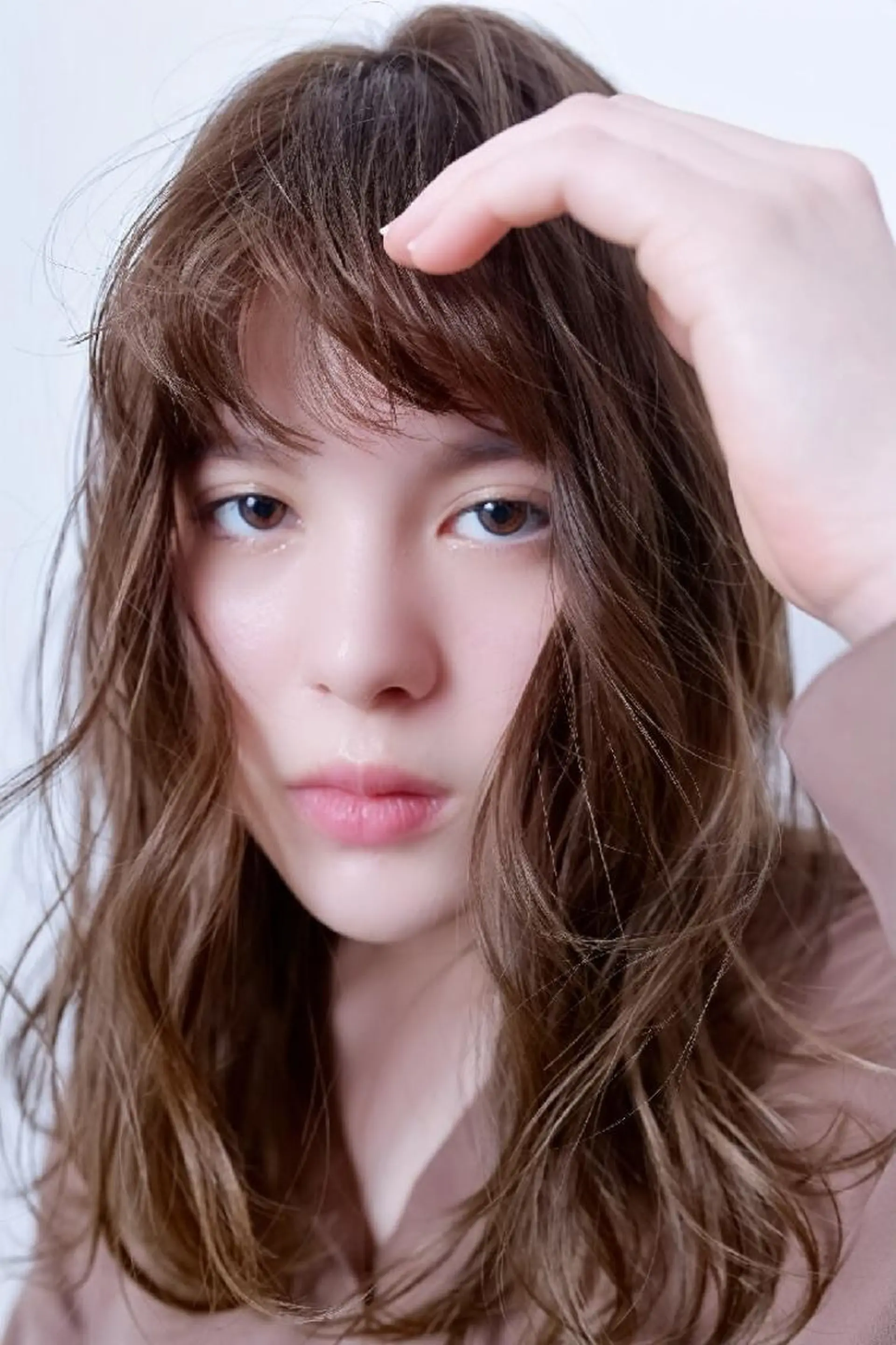 セミロング カラー パーマ ヘアアレンジ キッズ ネイル マツエク・マツパ セミロングパーマ イルミナカラー 外国人風カラー 髪質改善 premier modelsのヘアスタイル