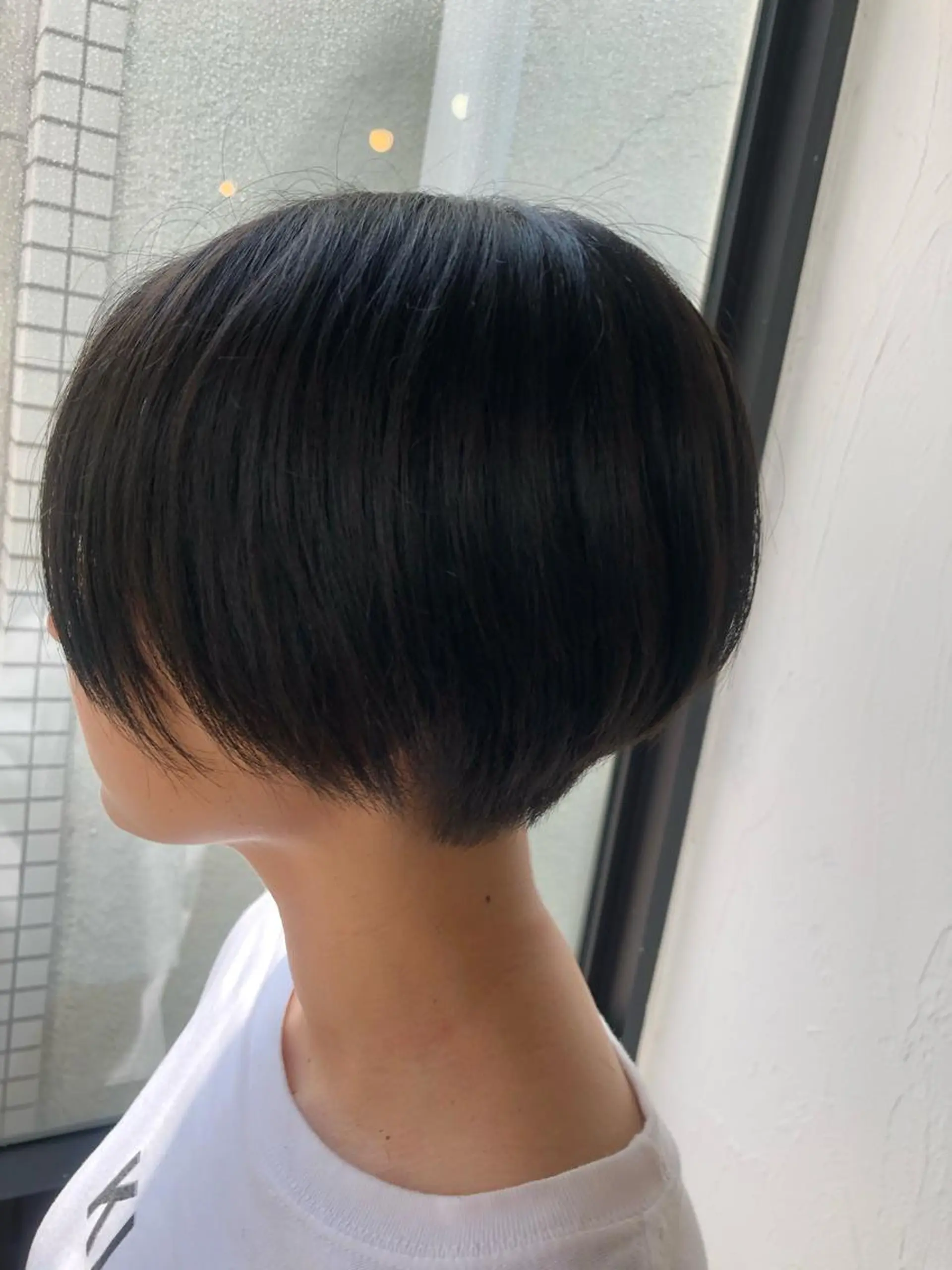 ショート カラー 髪質改善＆ブリーチ 伊勢　祐一郎のヘアスタイル