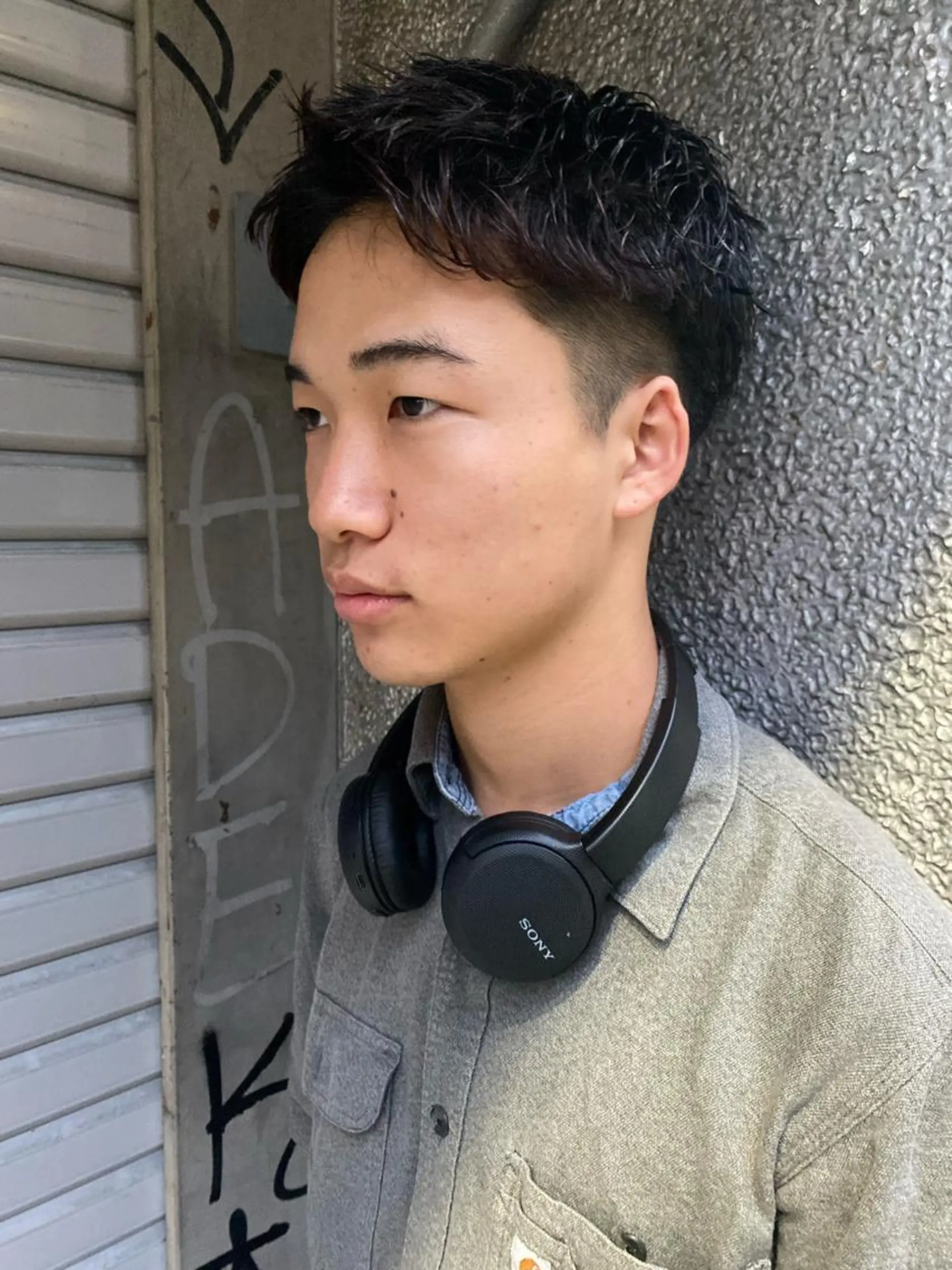 ショート メンズ メンズブリーチ メンズハイライト メンズインナーカラー メンズパーマ プードルパーマ カット charme所属・💈メンズ特化美容師 ✂︎伊藤大輝💈のヘアスタイル