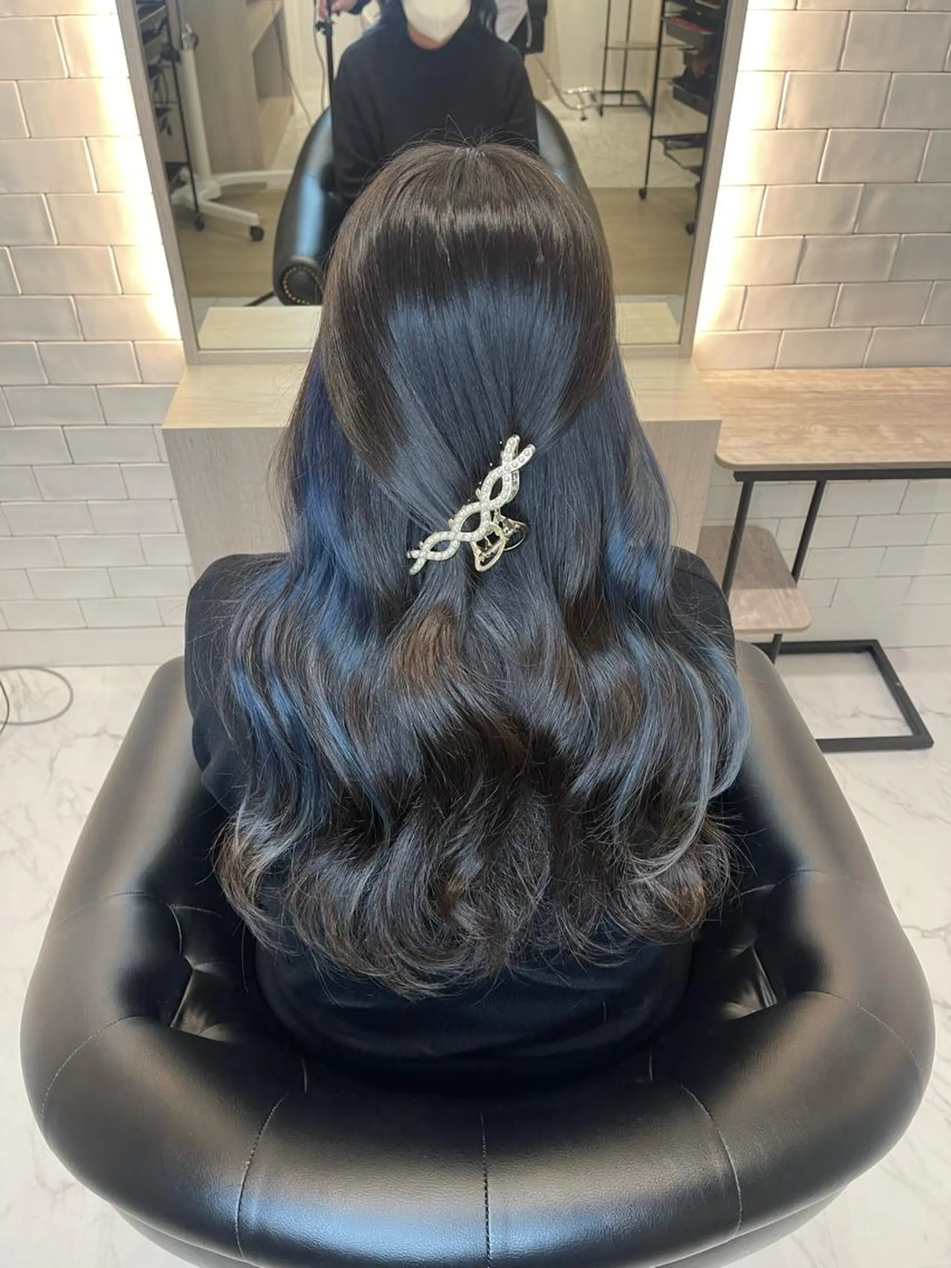 ロング カラー カット ヘアカラー トリートメント &chaLme   心斎橋所属・emi/髪質改善/ 韓国風/艶カラーのヘアスタイル