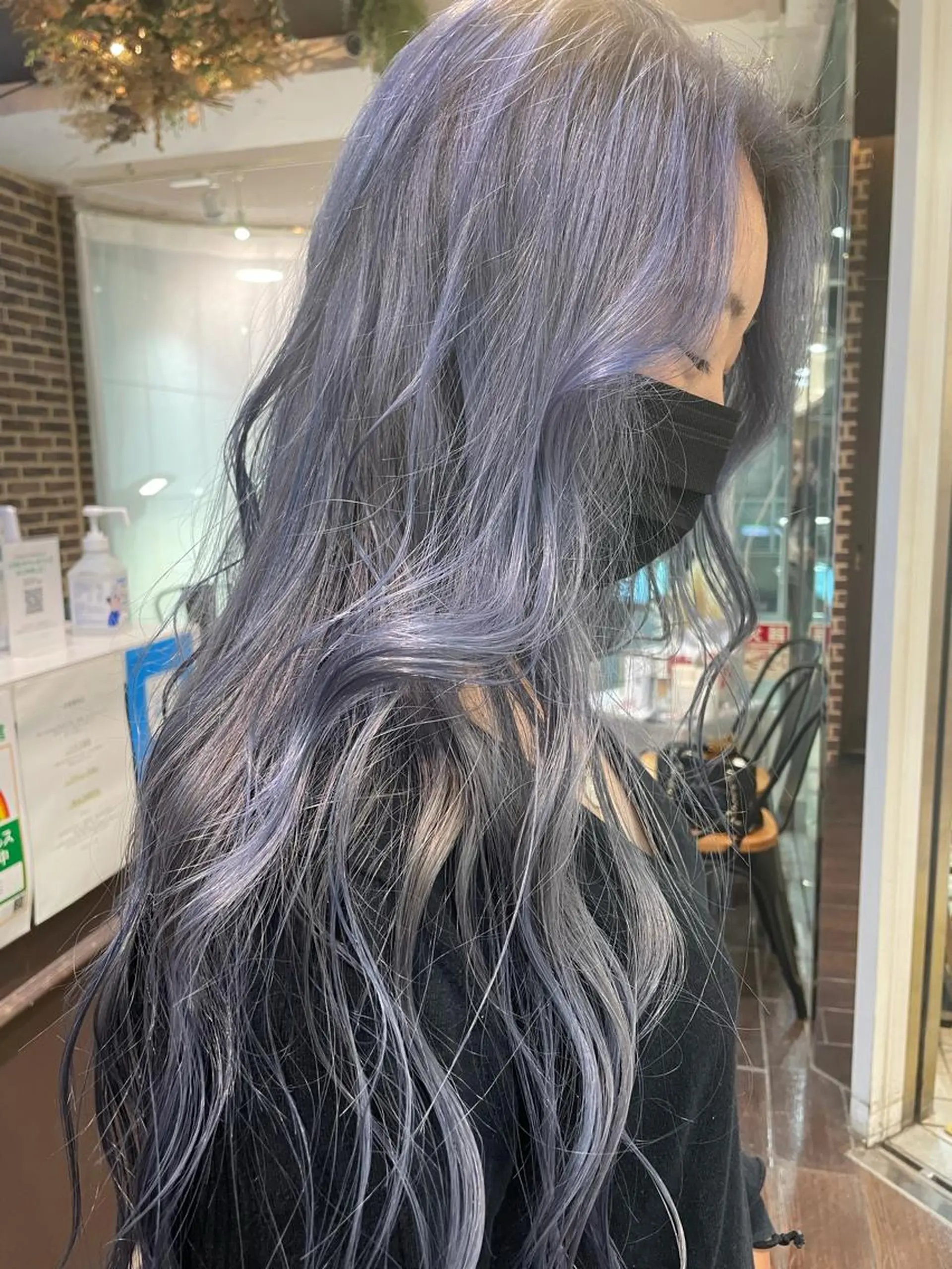 ロング カラー アッシュ ブルーカラー ブルーアッシュ ダブルカラー ハイトーンカラー ヘアカラー トリートメント 韓国ヘア🦋 MIYUのヘアスタイル