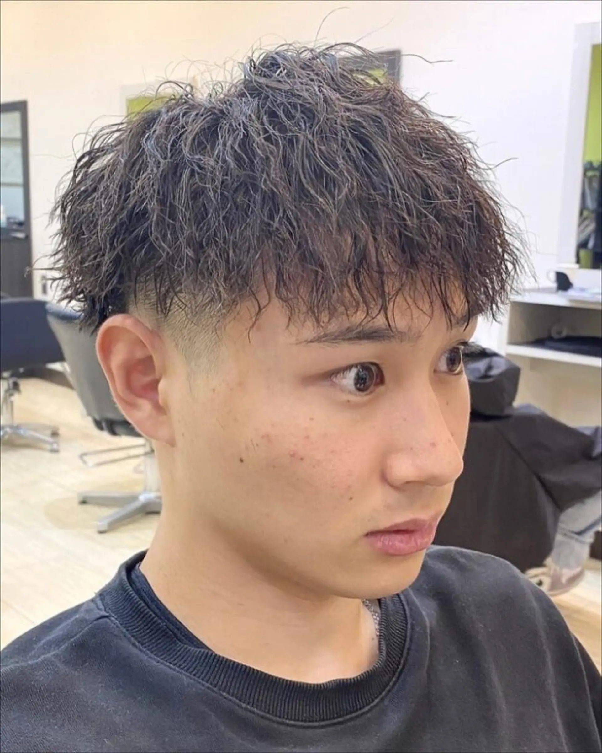 パーマ メンズ フェードカット メンズパーマ プードルパーマ メンズツイストパーマ ツイストスパイラルパーマ 年間2000名担当◎ パーマ職人/仲原佑樹のヘアスタイル