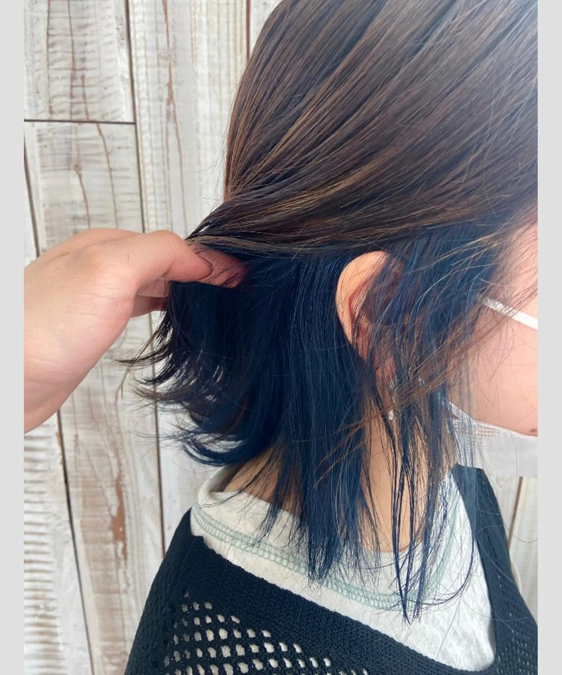 ミディアム ベージュカラー/ いぢちるみのヘアスタイル