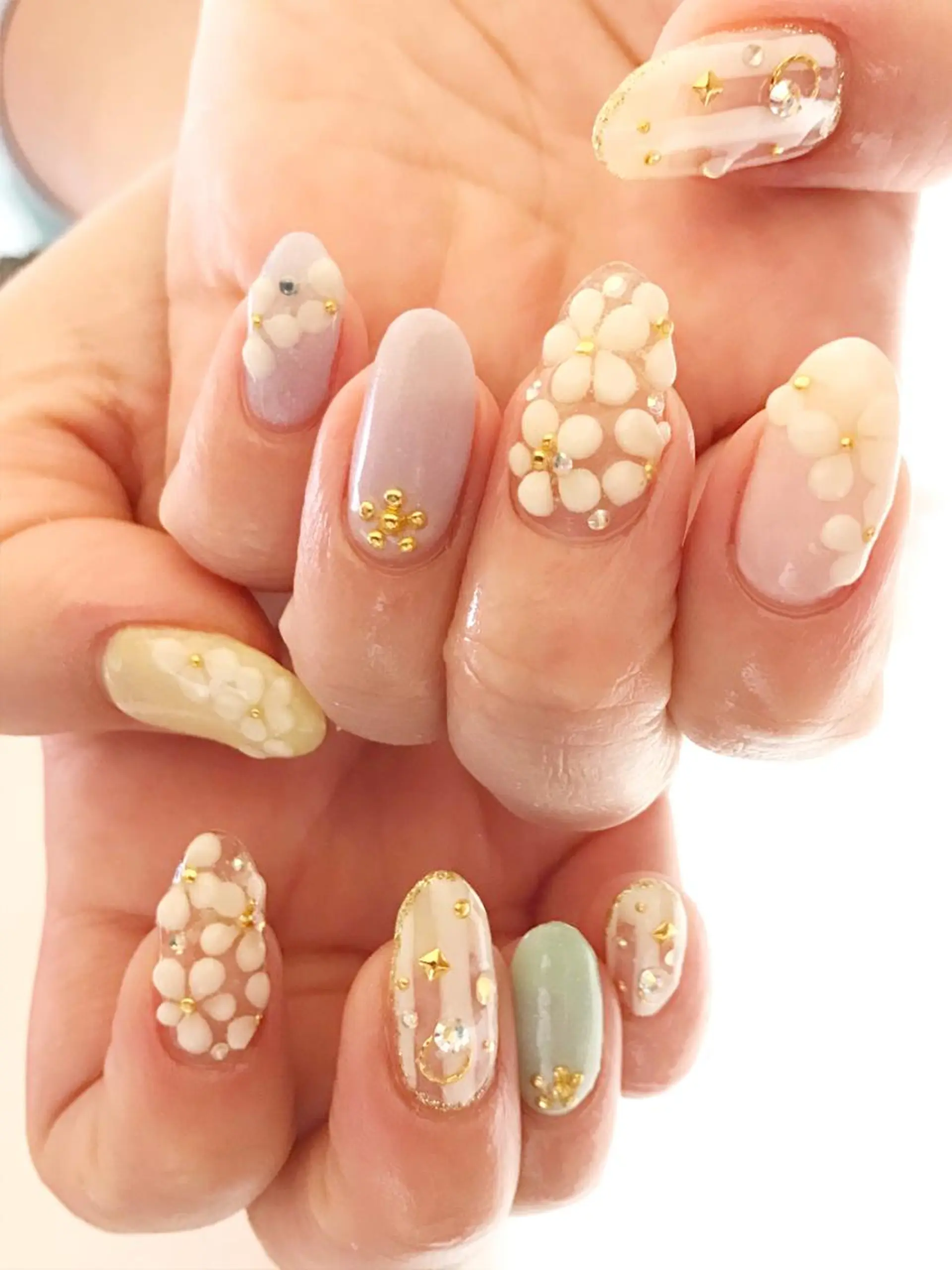 ネイル パステルネイル YUN 💅のネイルデザイン