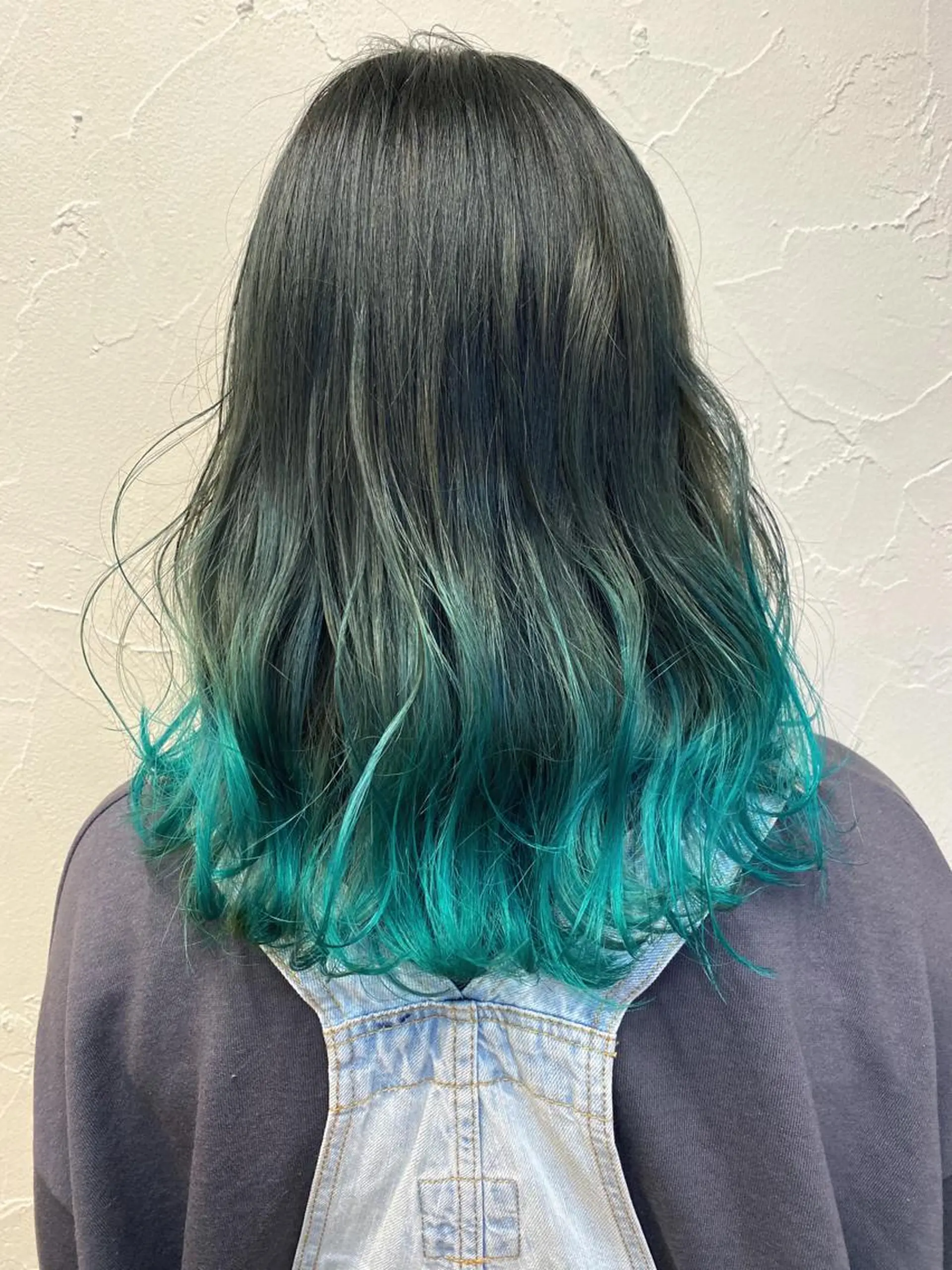 ミディアム カラー グラデーションカラー ヘアカラー トリートメント 髪質改善/レイヤー ストウシンゴのヘアスタイル