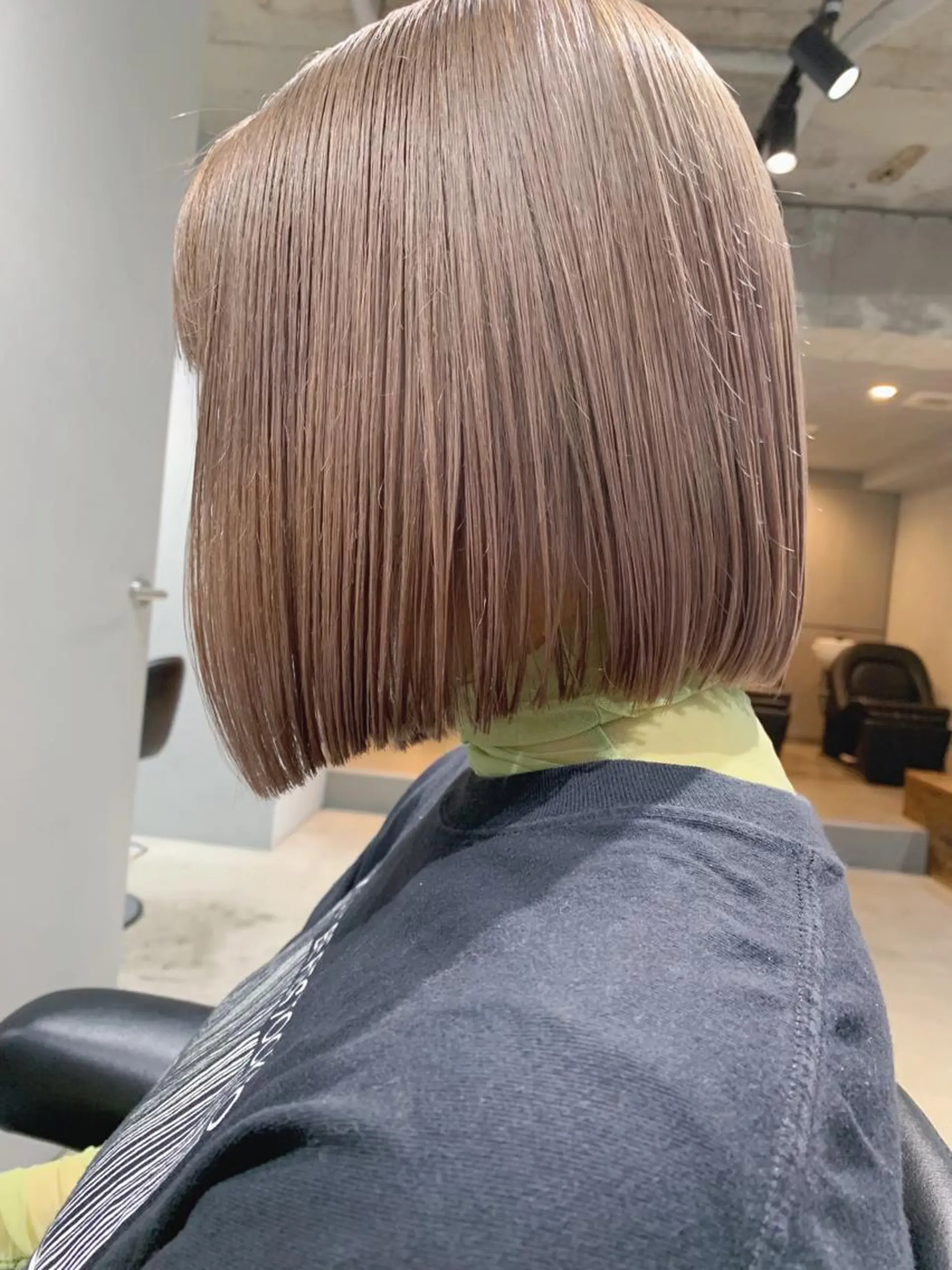 ショート カラー ボブパーマコテ巻き風 パーマNo1深江秀平のヘアスタイル