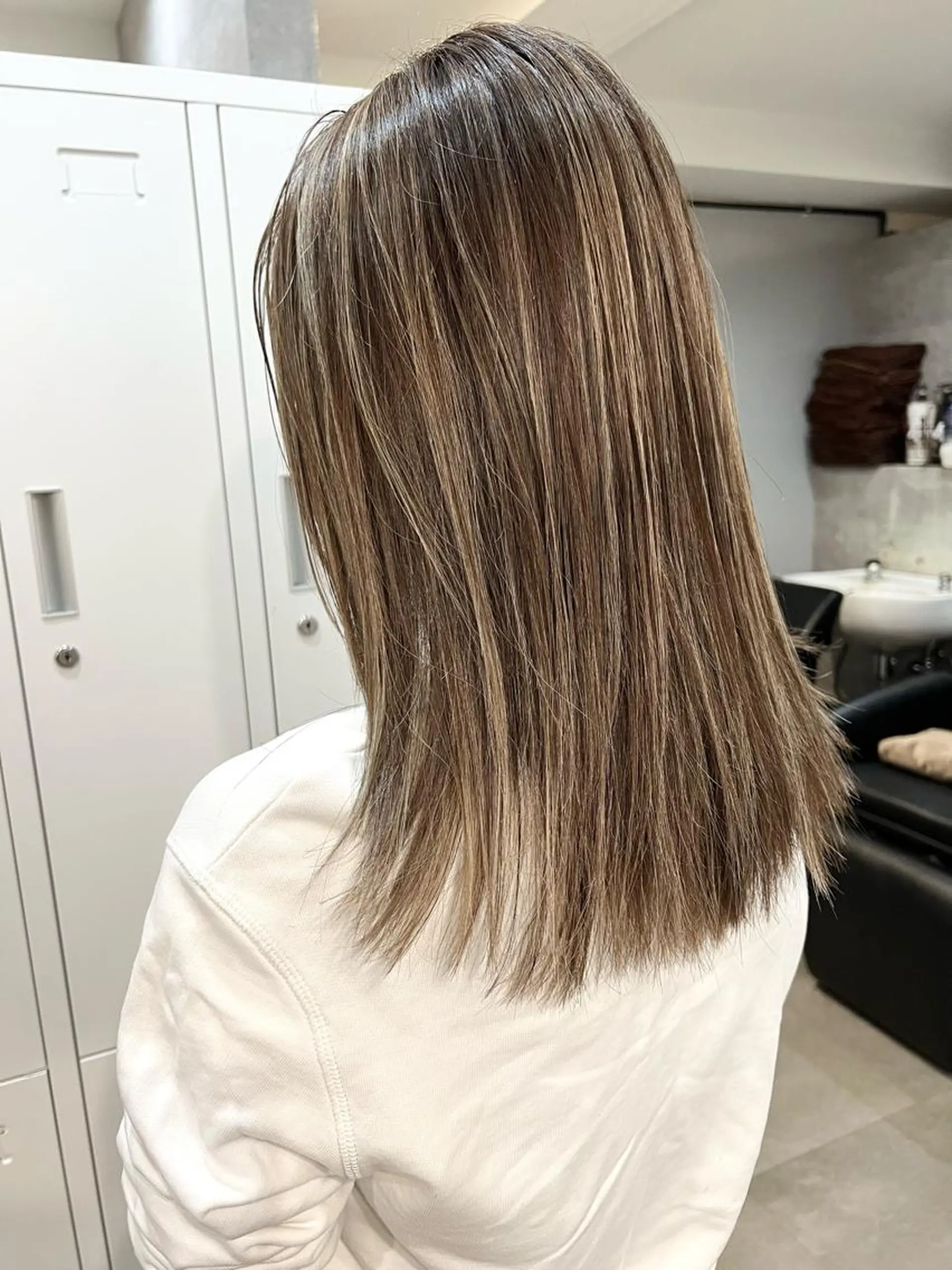 セミロング ヘアカラー トリートメント Bear(ベア)所属・KYOKO 【Bear】のヘアスタイル