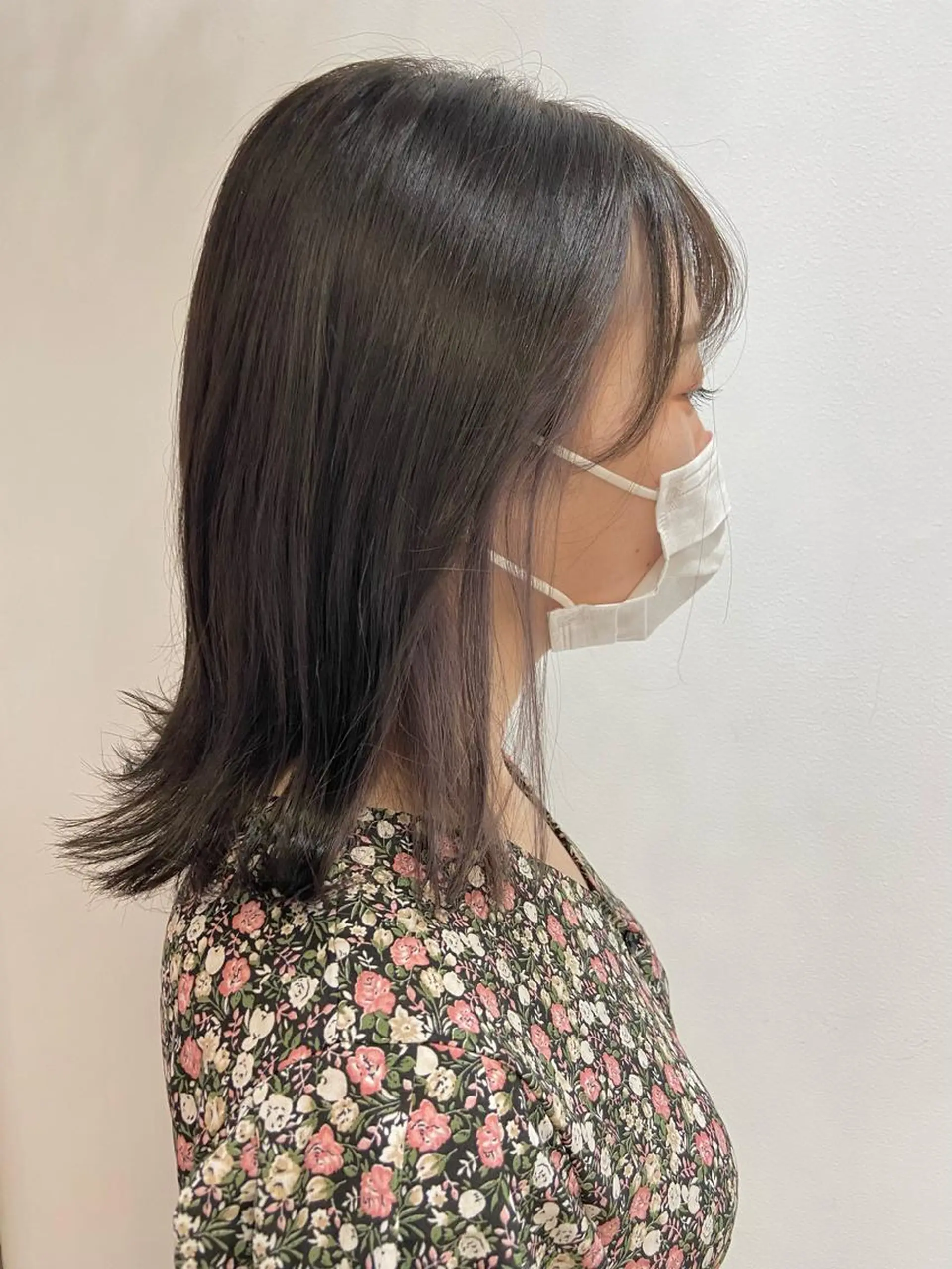 ミディアム カラー ヘアカラー 🐺ウルフ/レイヤー 似合わせ‎🤍沙羅のヘアスタイル