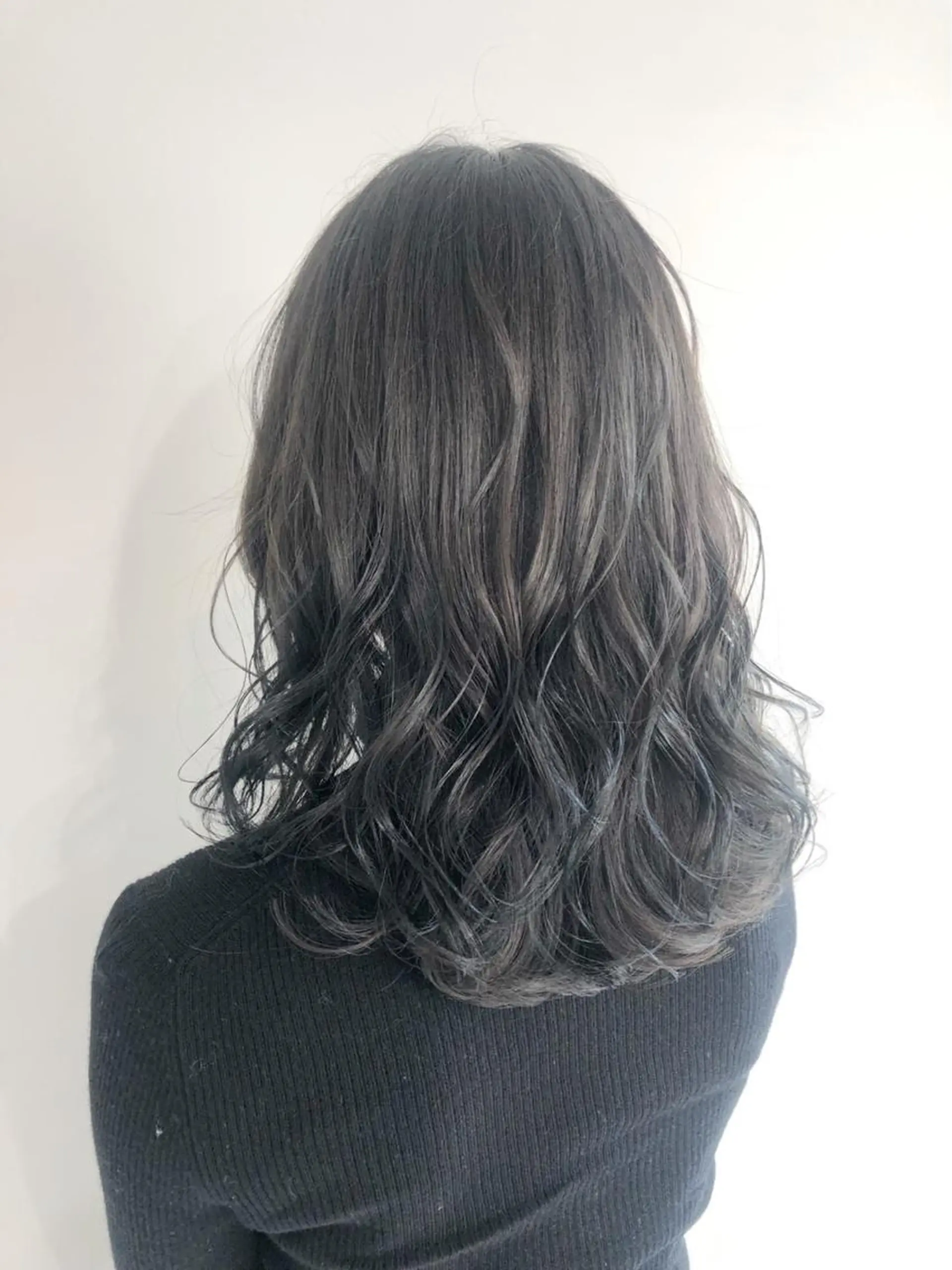 ミディアム カラー パーマ ヘアアレンジ メンズパーマの巨匠 鈴木純のヘアスタイル