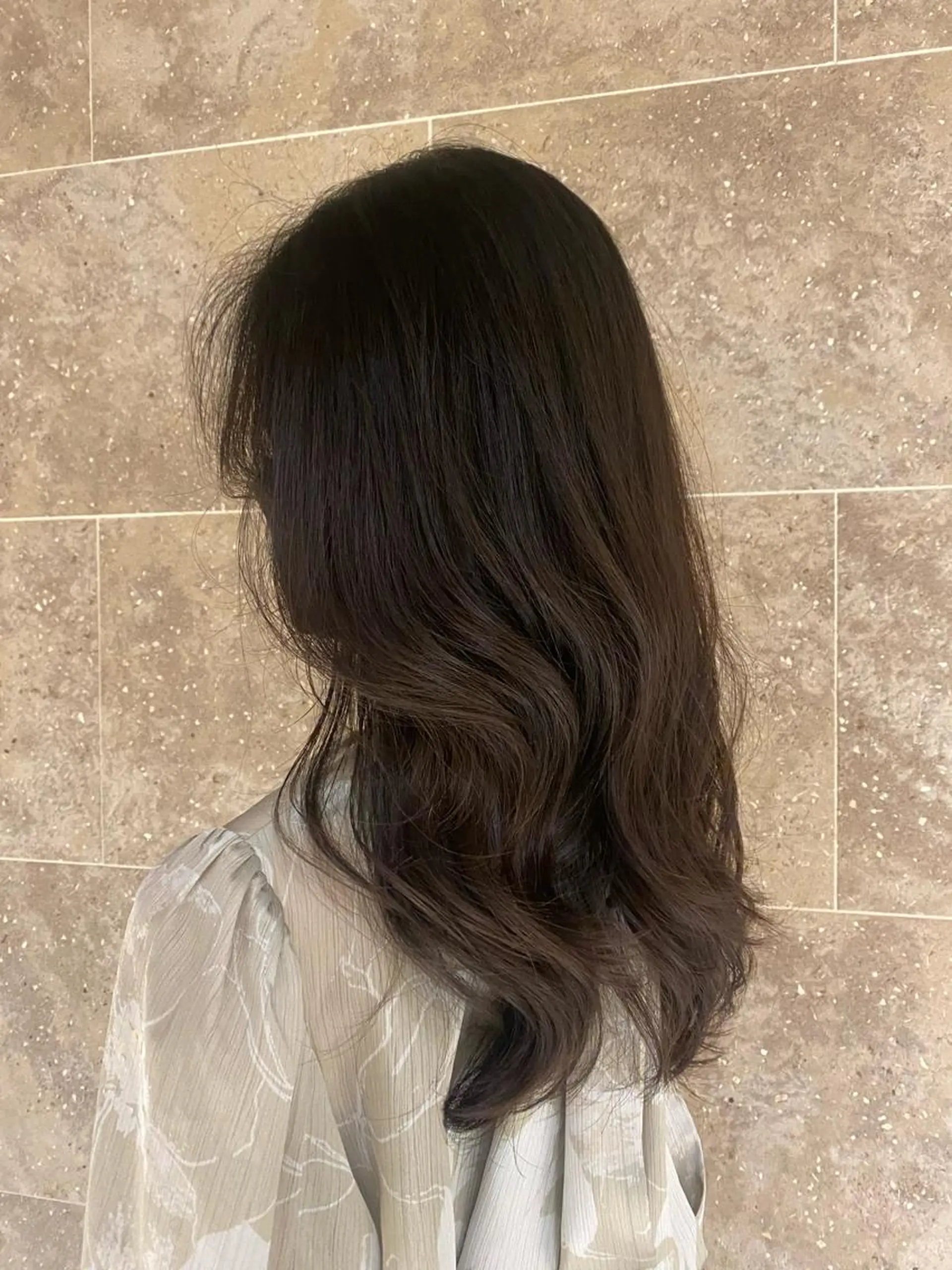 ロング パーマ 佐藤 悠衣/透明感 カラー/似合わせ前髪のヘアスタイル