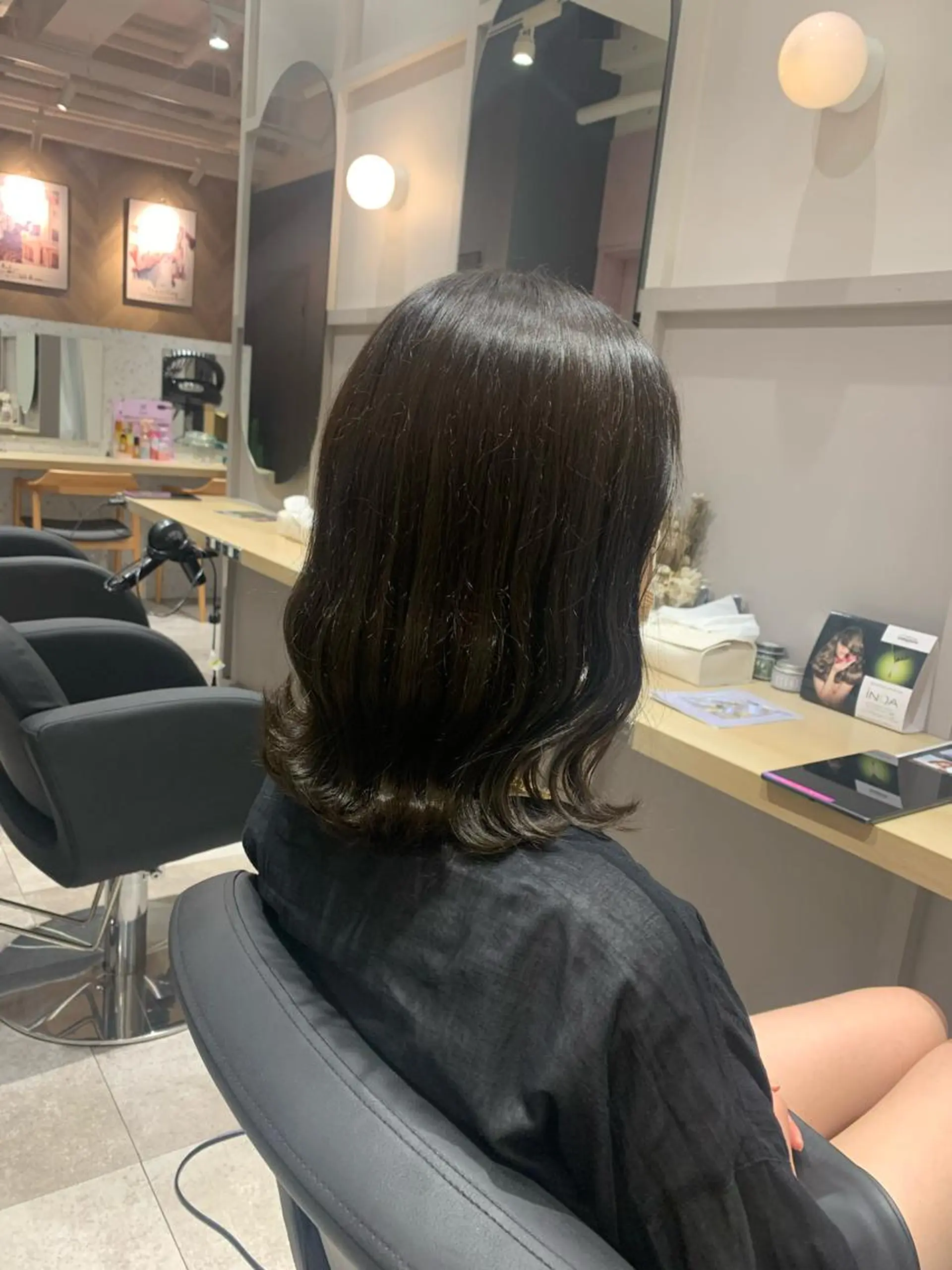 ミディアム カラー 🥀韓国ヘア🥀 宮津真菜のヘアスタイル