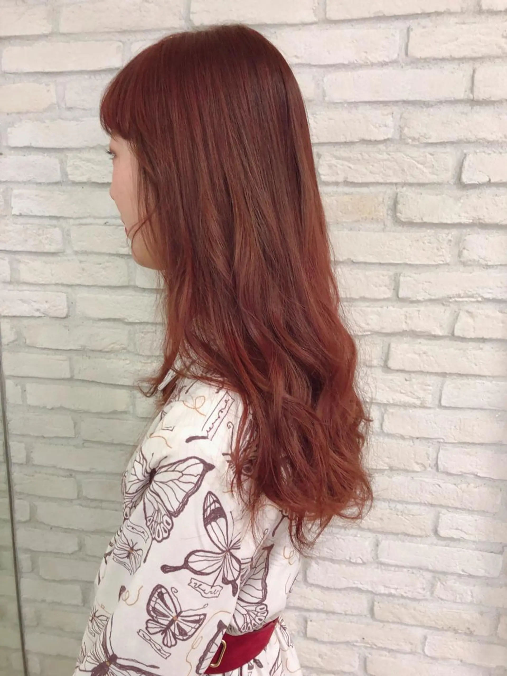 ロング カラー ブリーチ ボルドーカラー HAUS 片山みほのヘアスタイル