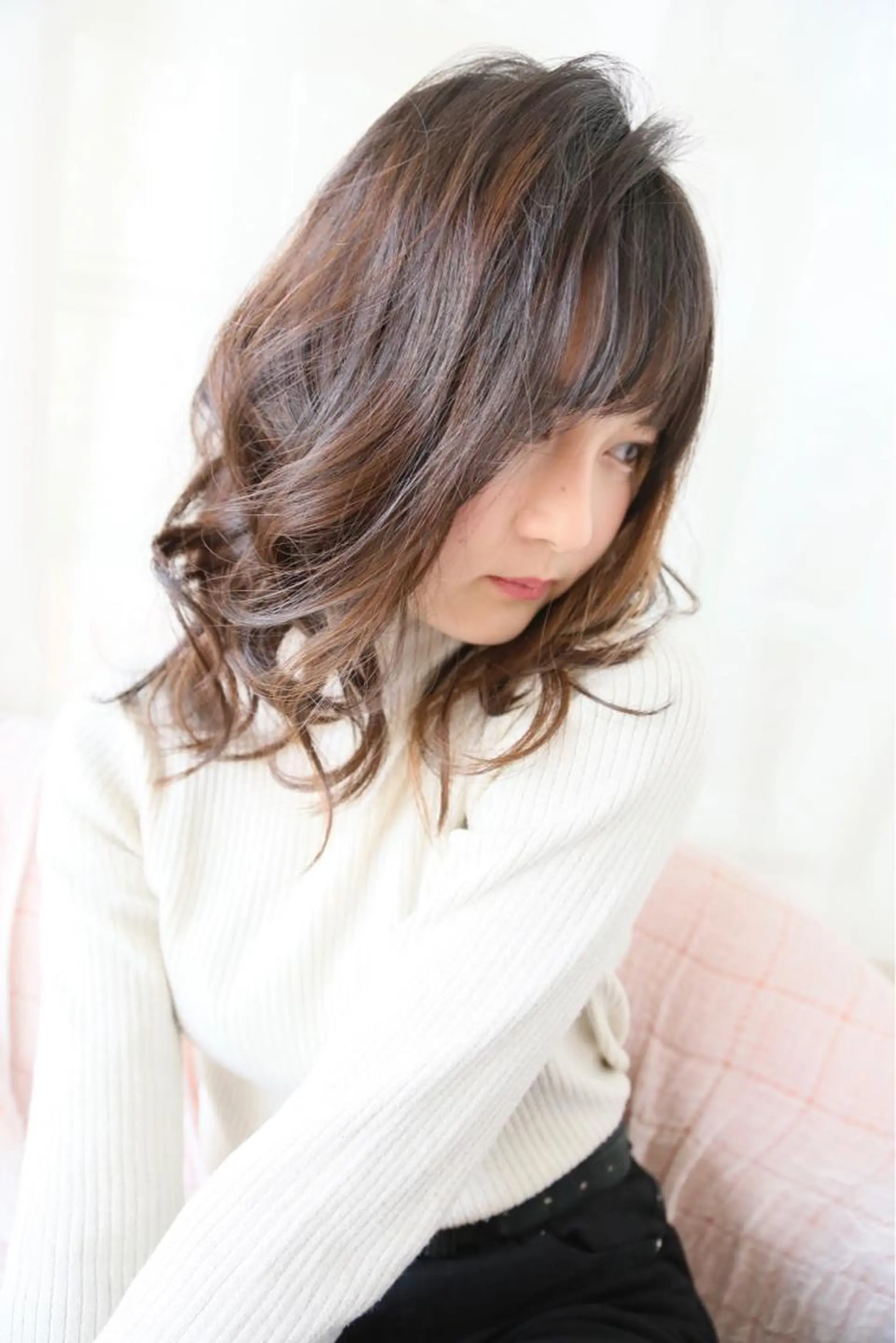 ミディアム カラー 森 宇旦のヘアスタイル