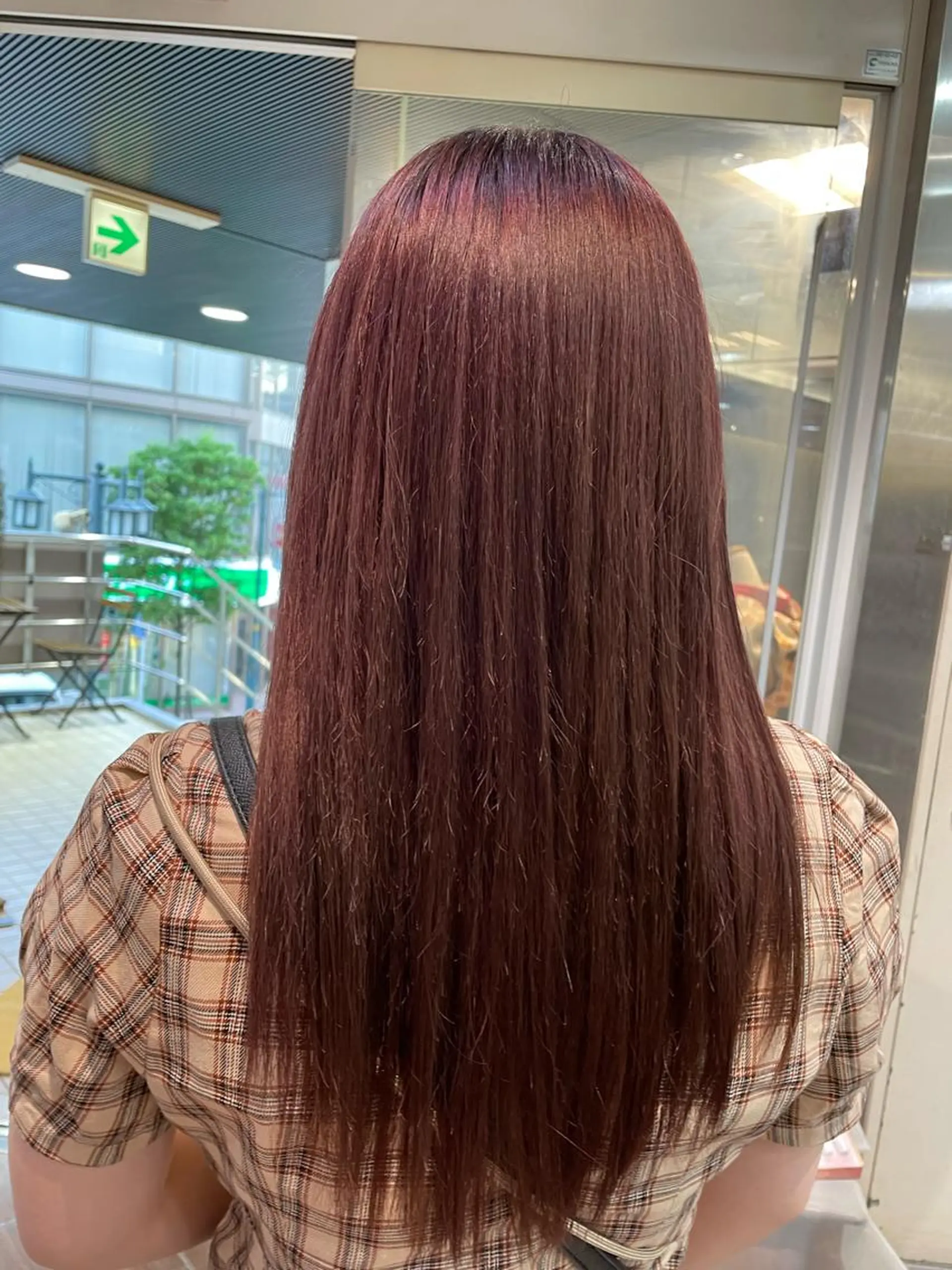 カラー ブリーチ カシス ハイトーンカラー ピンクカラー 髪質改善 メンズ/艶髪/カラー サクラ🌸のヘアスタイル