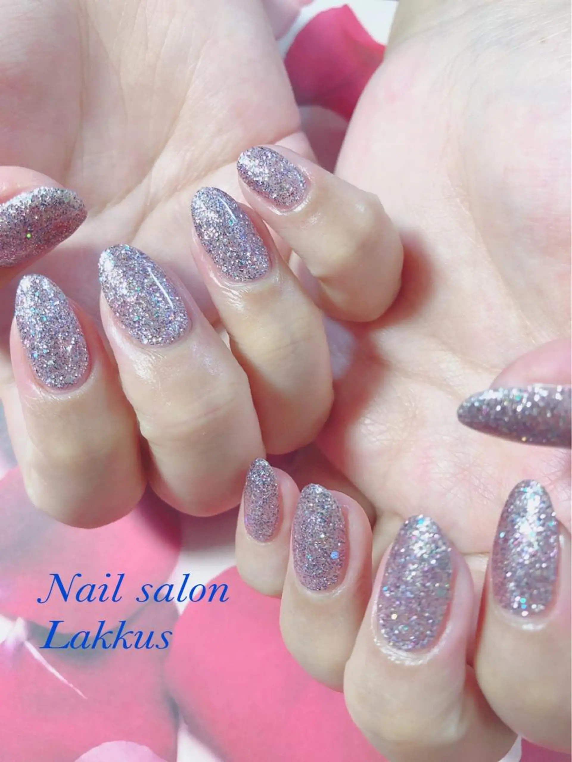 ネイル Lakkus T－CHIのネイルデザイン