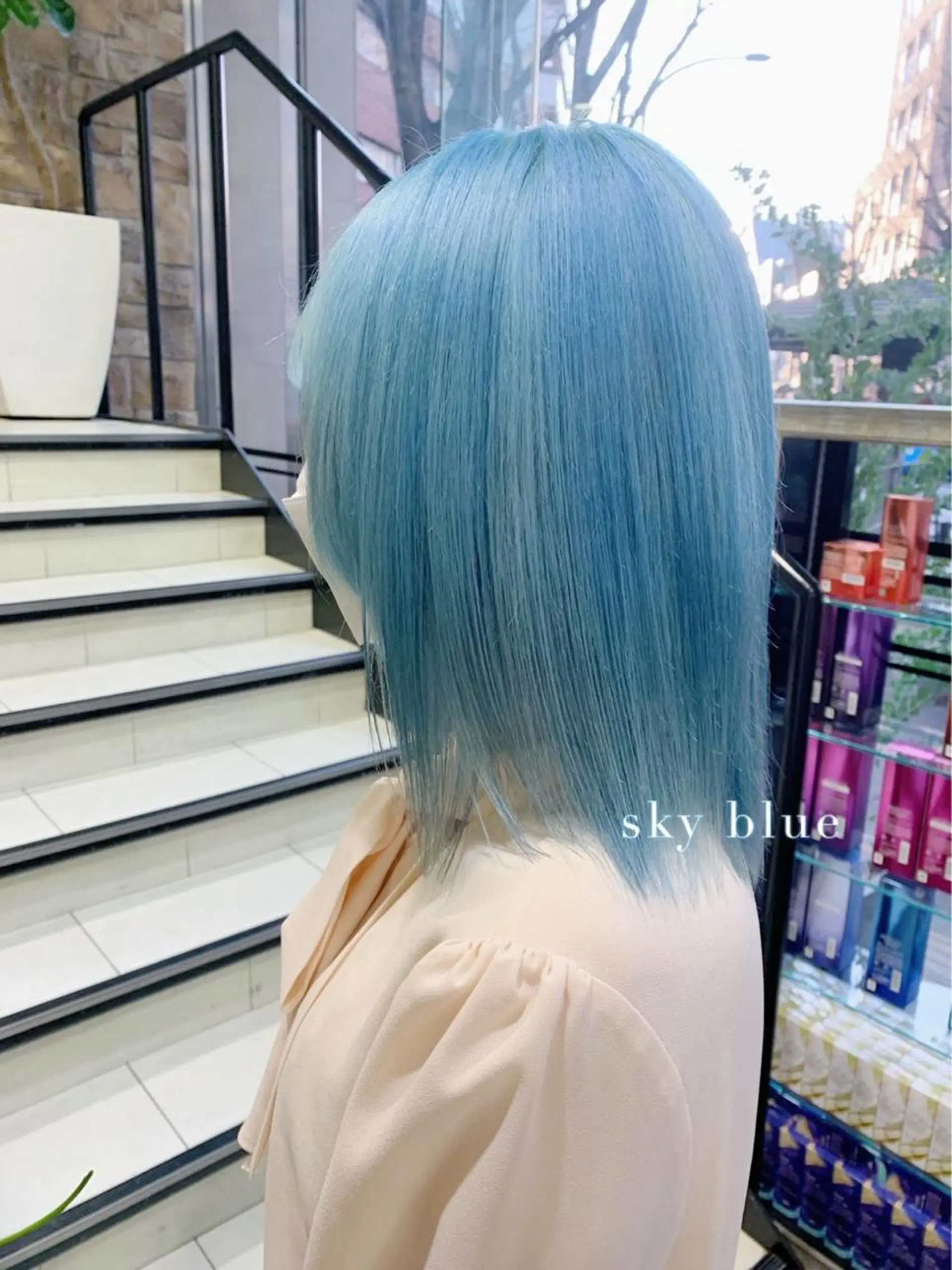 ミディアム カラー ヘアアレンジ メンズ ブルーカラー 似合わせレイヤーカ ット　ʚɞ riiのヘアスタイル