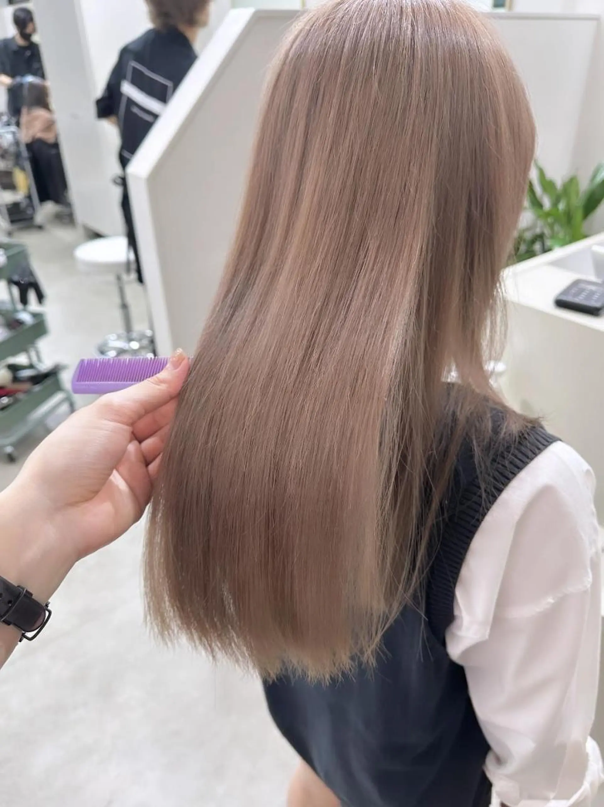 セミロング カラー 🫧【公式】 Lig.横浜🫧のヘアスタイル