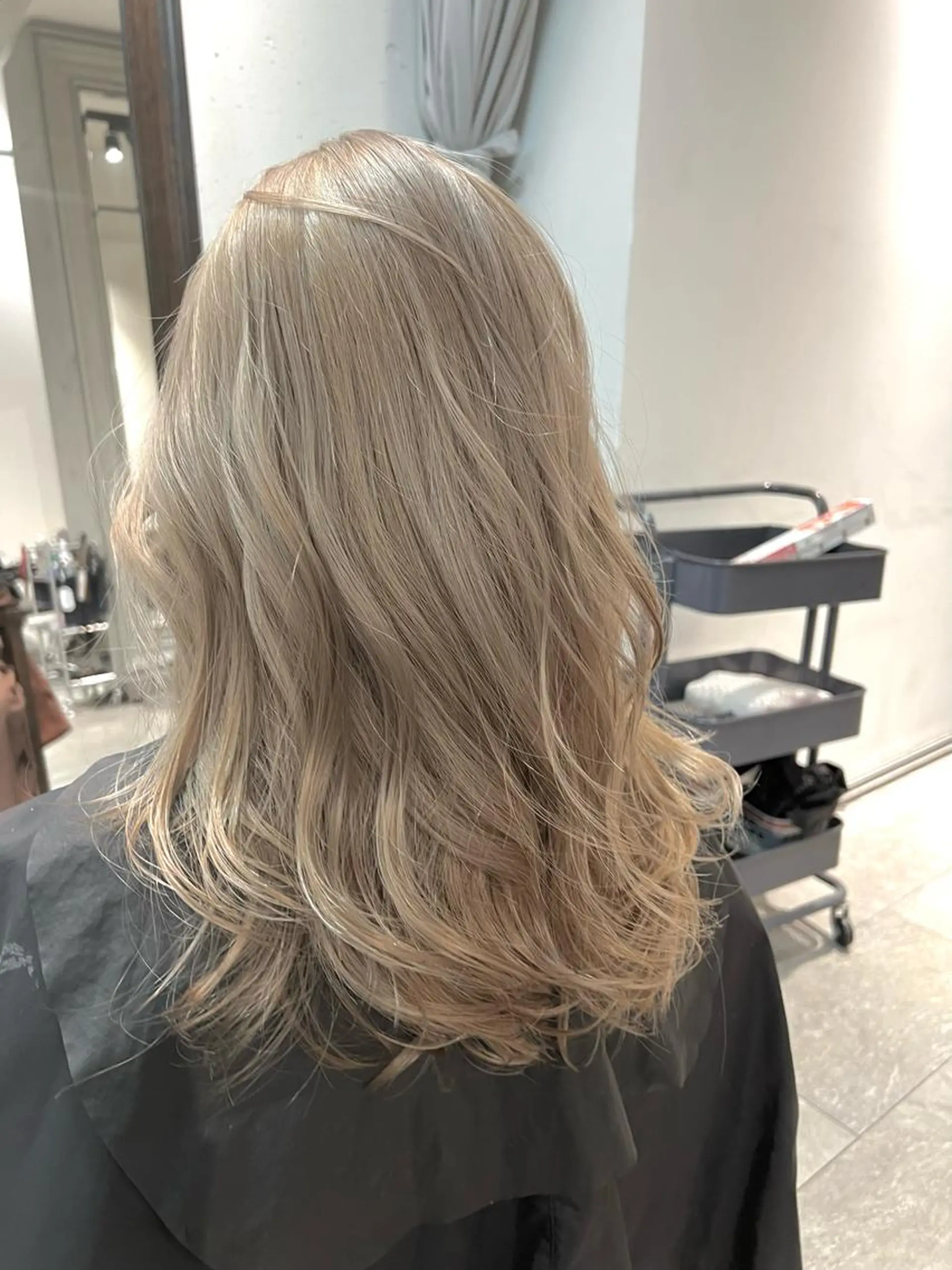 セミロング カラー ヘアアレンジ ヘアカラー トリートメント ヘアセット 🌈インナーカラー ‘ショウマ’🌈のヘアスタイル