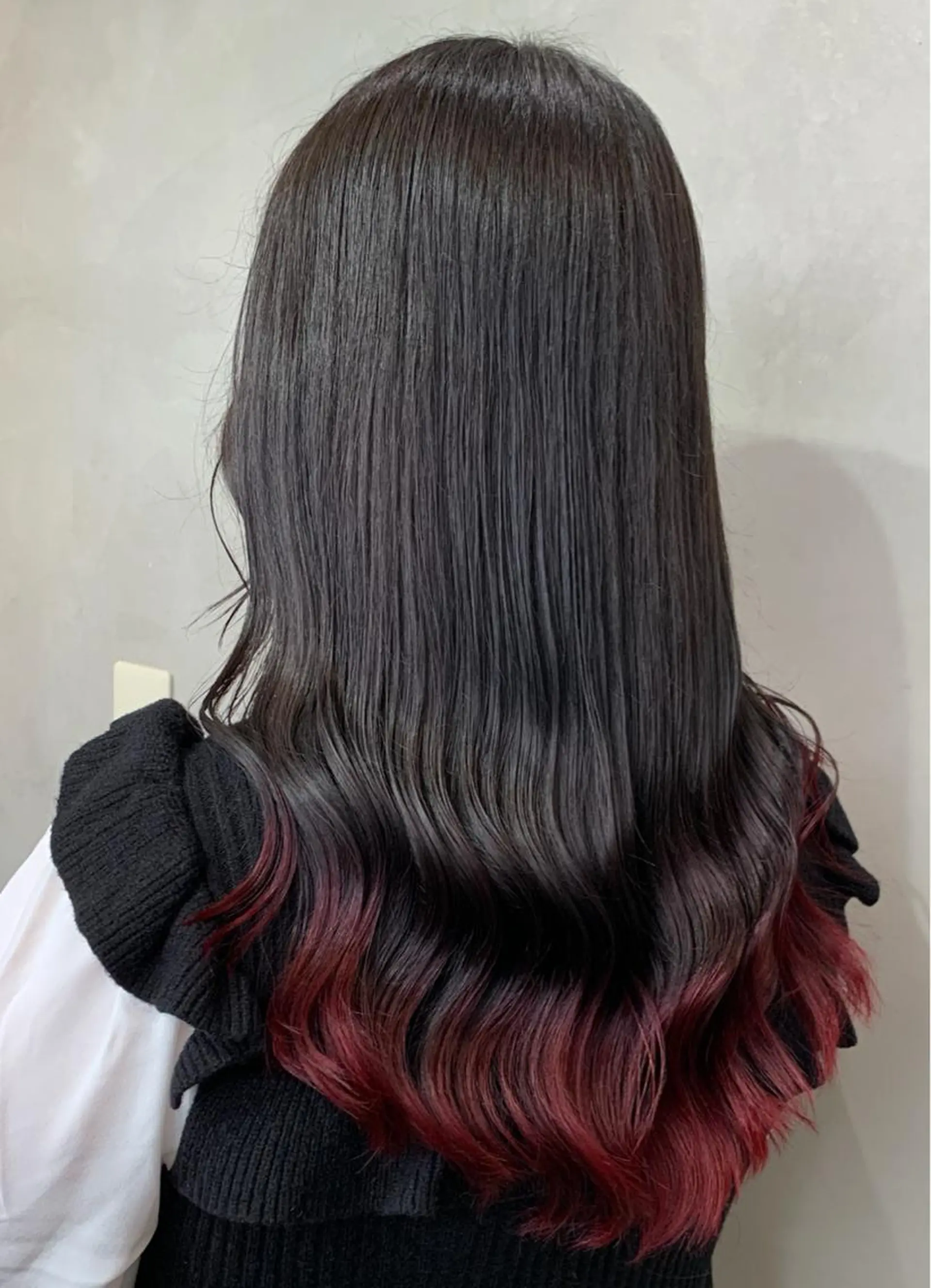 ロング カラー カシス レッドカラー トリートメント /カラー/NAOKIのヘアスタイル