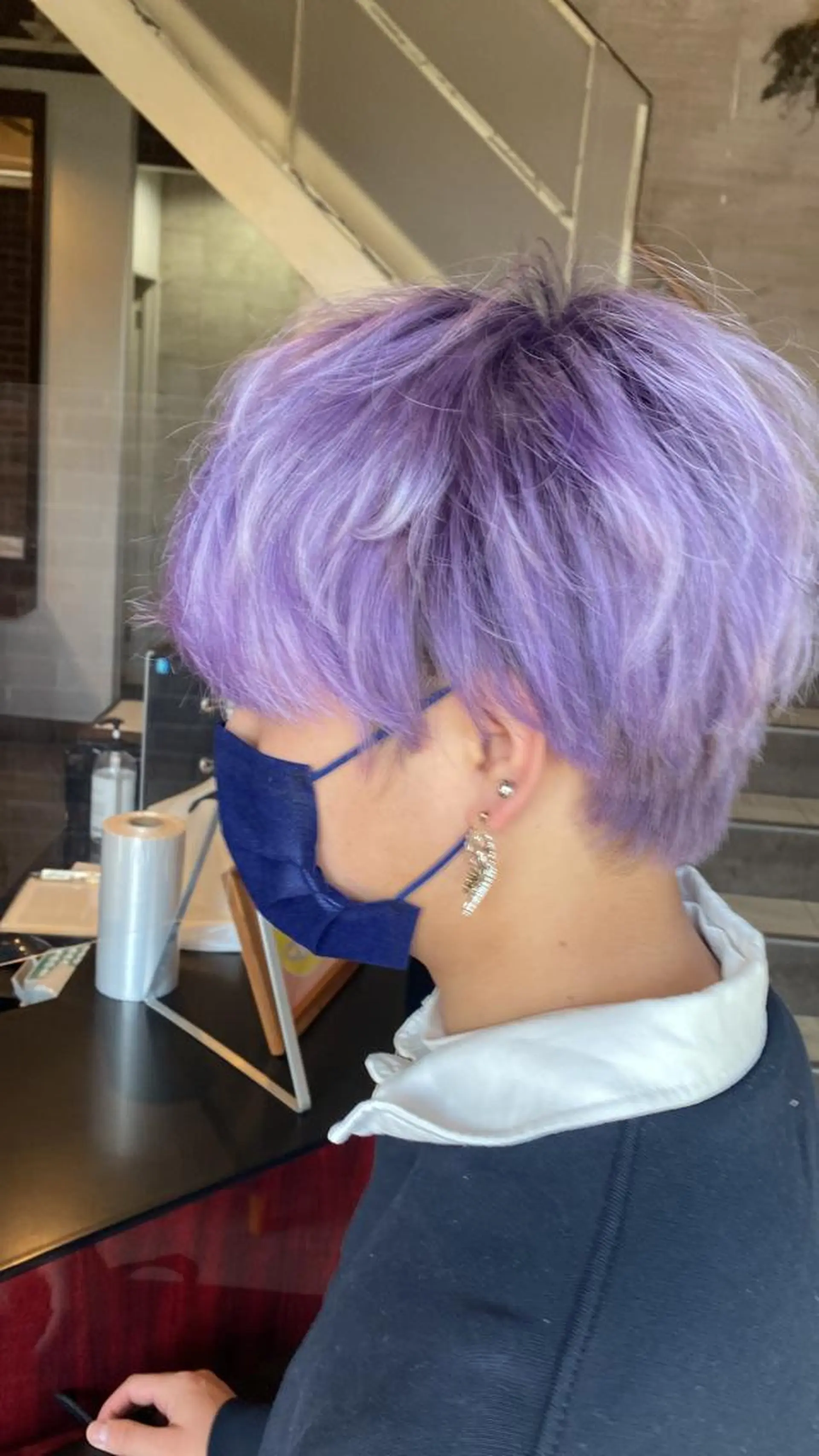 カラー メンズ メンズブリーチ ブリーチ ラベンダーカラー シムラ カイゲンのヘアスタイル