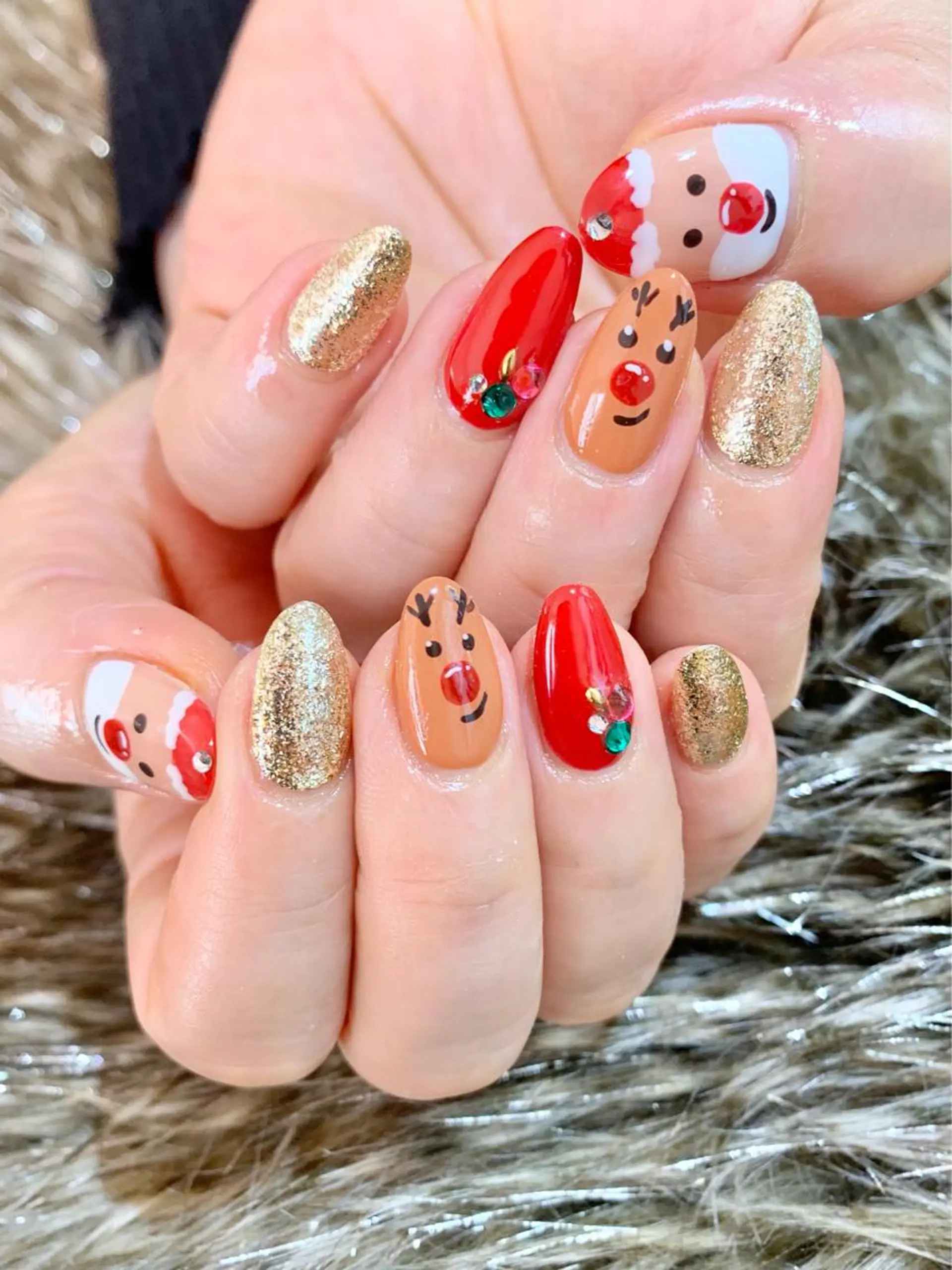 ネイル 🌙都岡 ムーンネイルのネイルデザイン