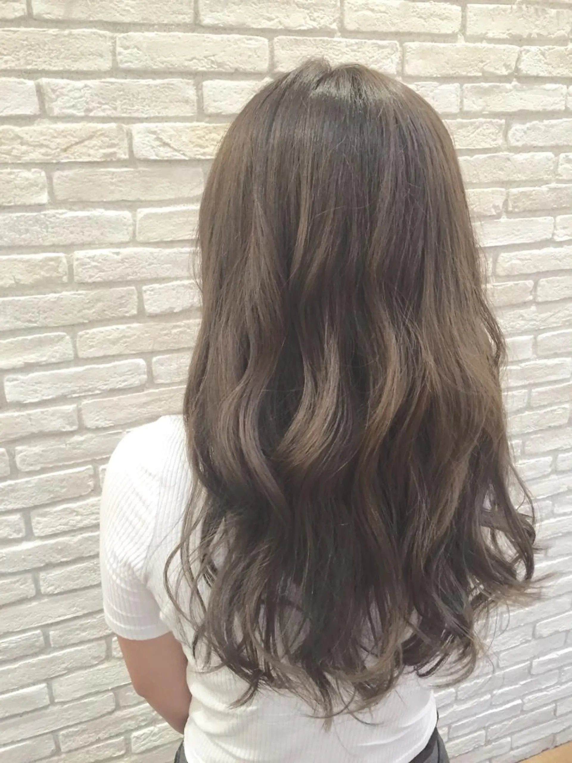 ロング カラー アッシュ lafith hair dope所属・[外国人風カラー] 店長 田中健太のヘアスタイル