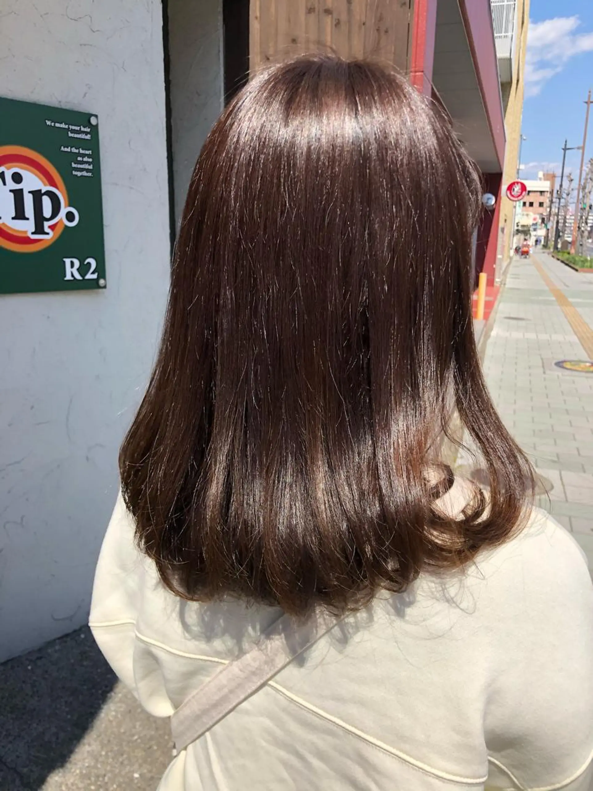 ミディアム カット ヘアカラー 國次 夕貴のヘアスタイル