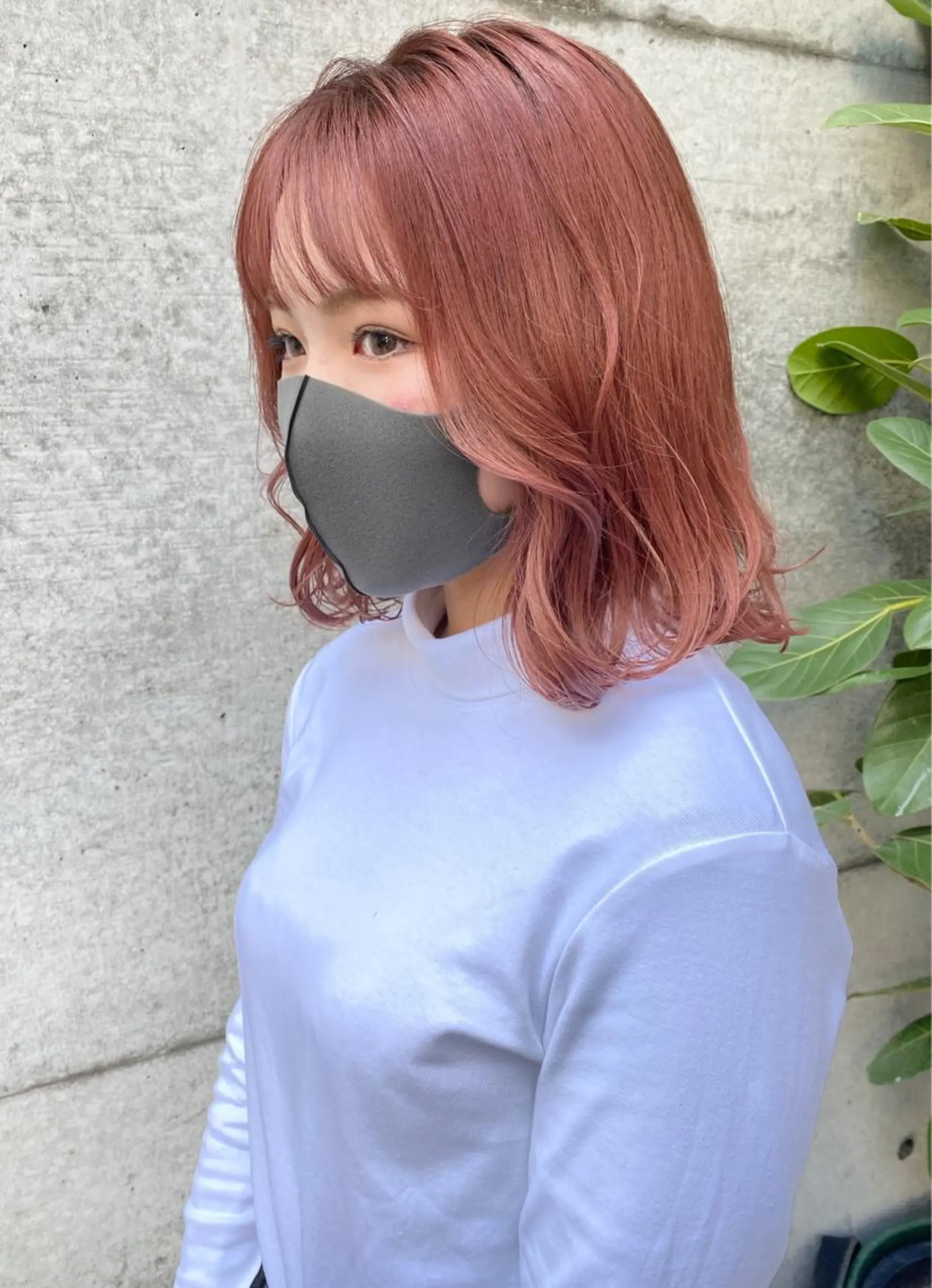 ミディアム カラー 切りっぱなしボブ ボブ clomus所属・YUKA艶髪 🌸寛ぎ部屋のヘアスタイル